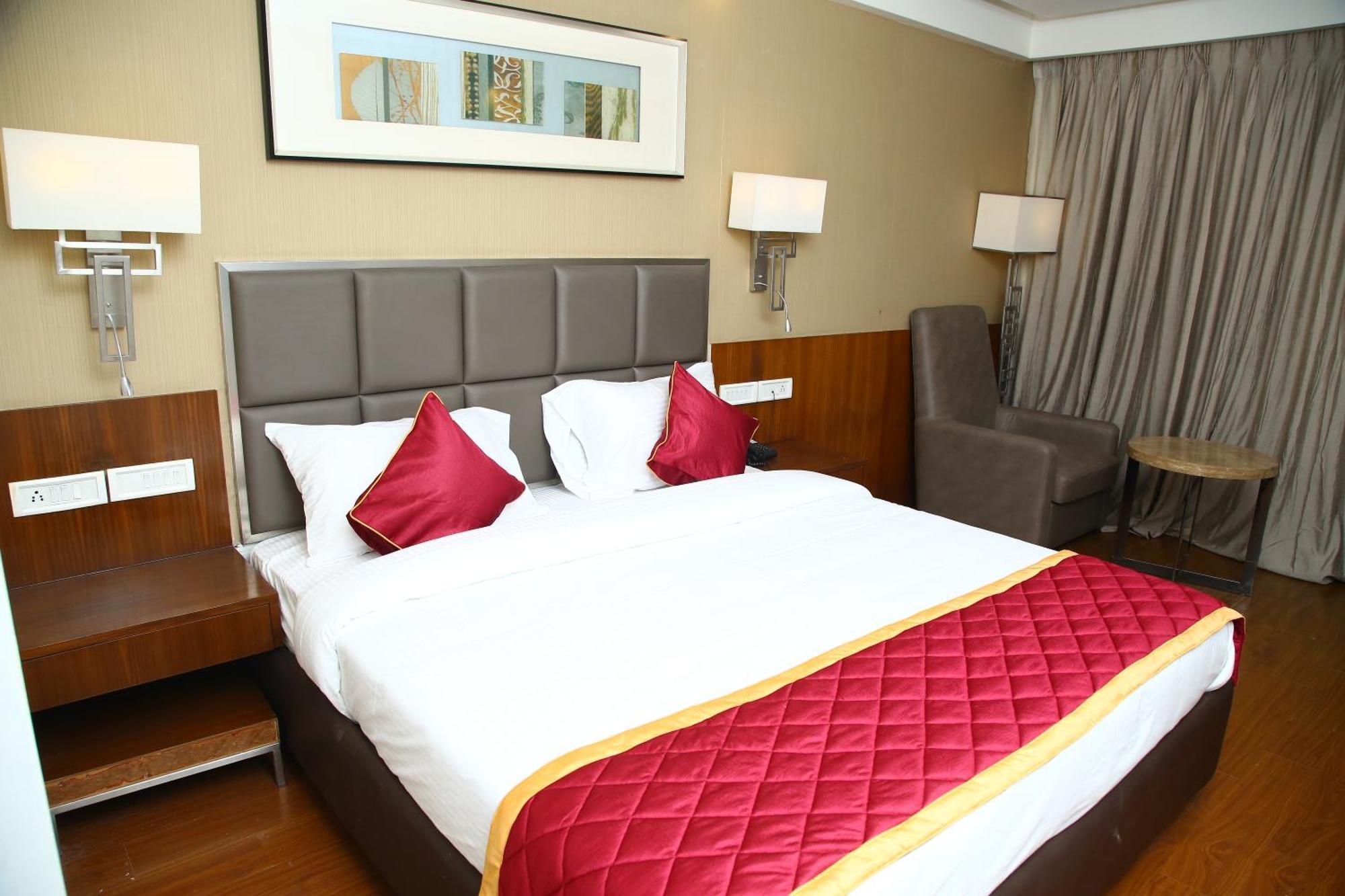 Hotel Svm Hospitality 3*