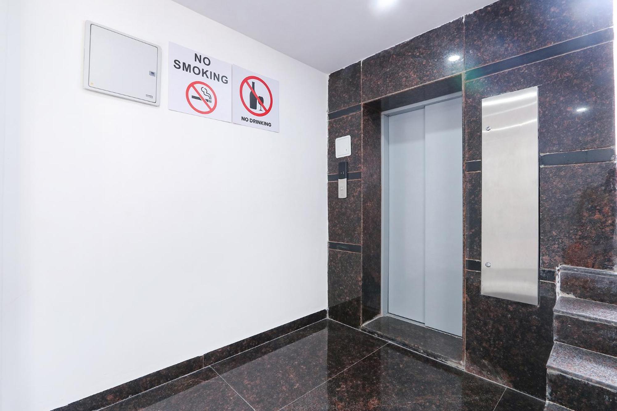 Fabhotel Rk Residency - Nr Sr Nagar Metro Station, Ameerpet Hotel
