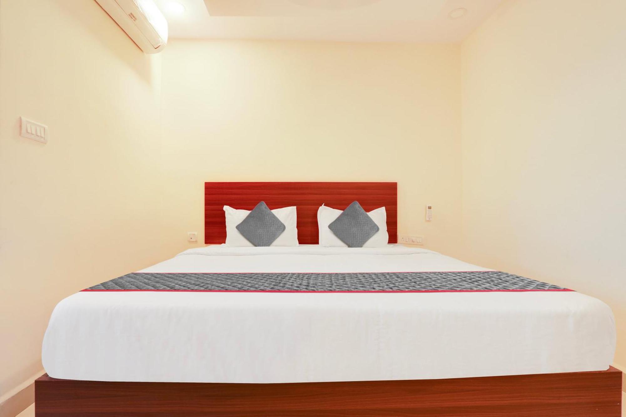 Collection O Gokul Pride Hotel