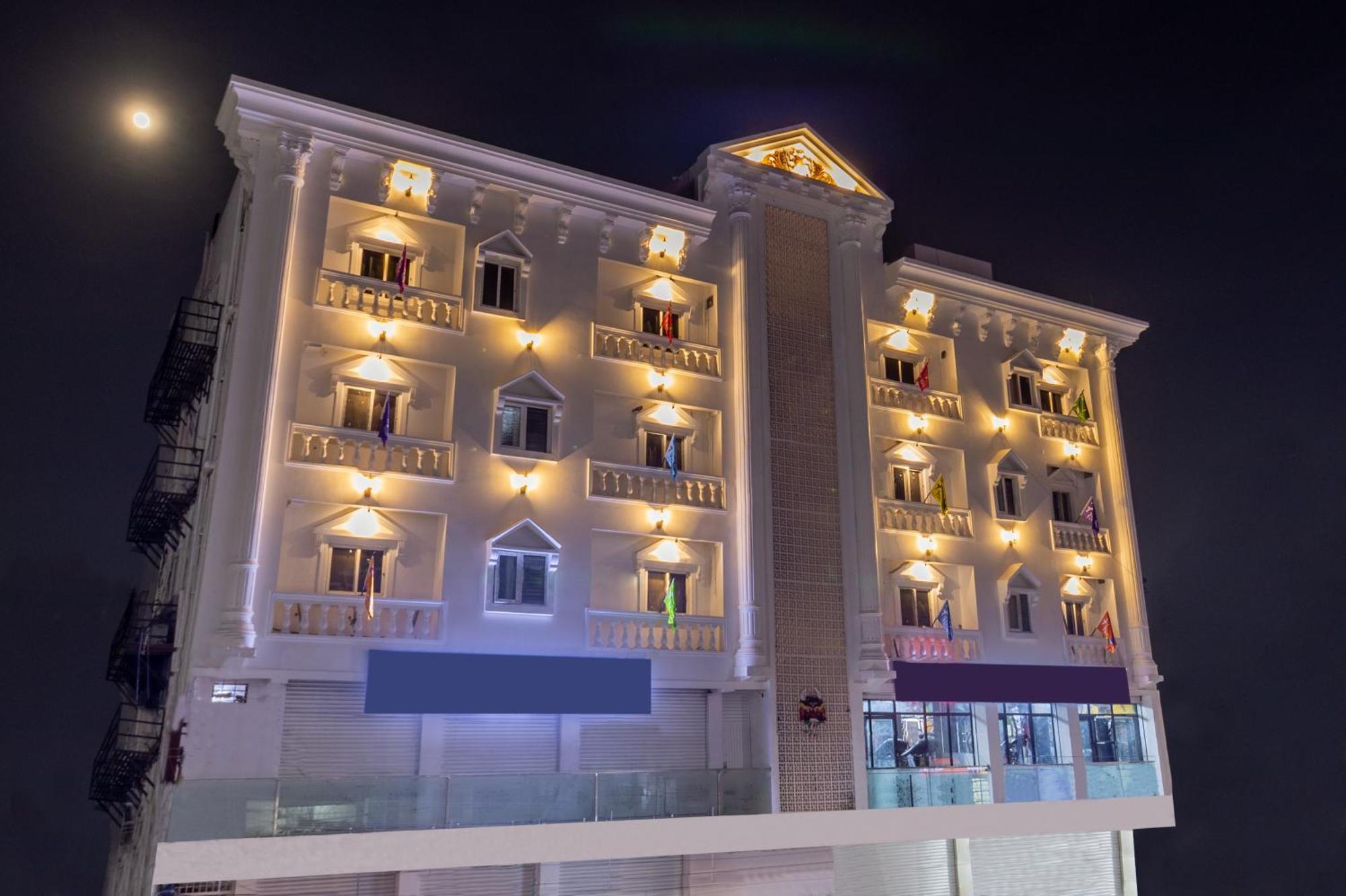 Hotel Treebo Seventh Heaven Kukatpally