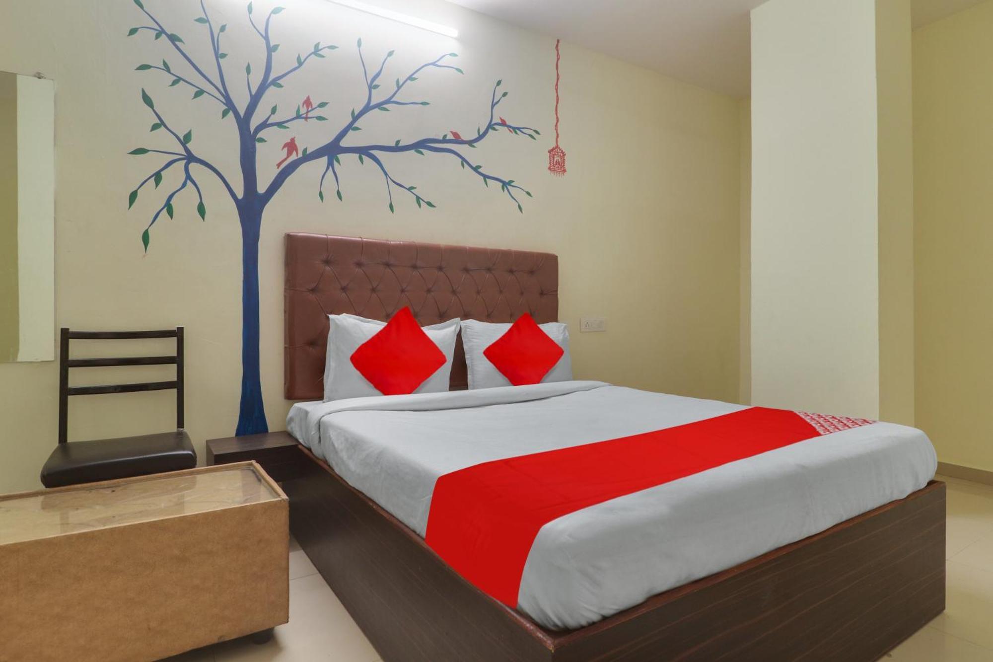 Live On New Code Hyd2070 Hotel Hyderabad
