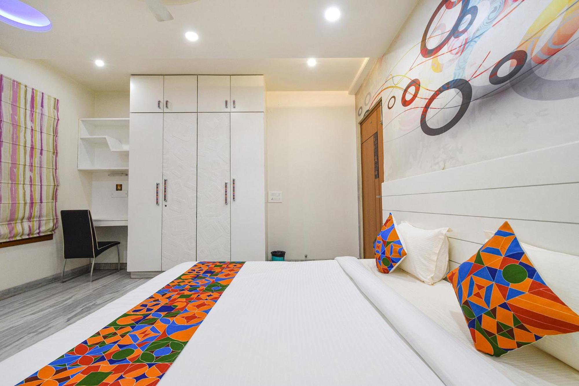 Hotel Fabhotel De Alphabet Ii - Nr Ameerpet Metro Station Hyderabad
