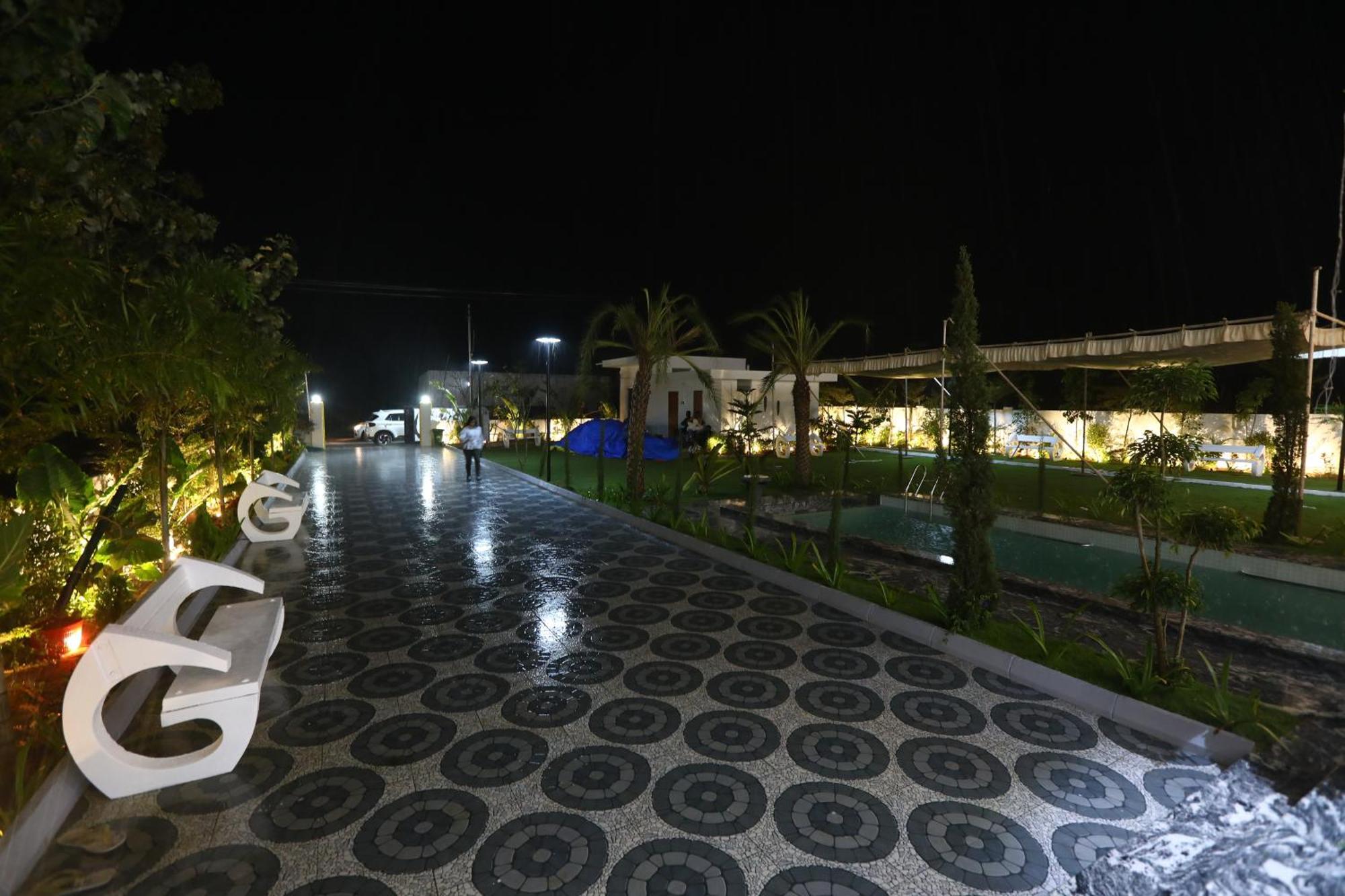 Farm stay Poorna Farmhouse With Private Pool And Jacuzzi Hyderabad