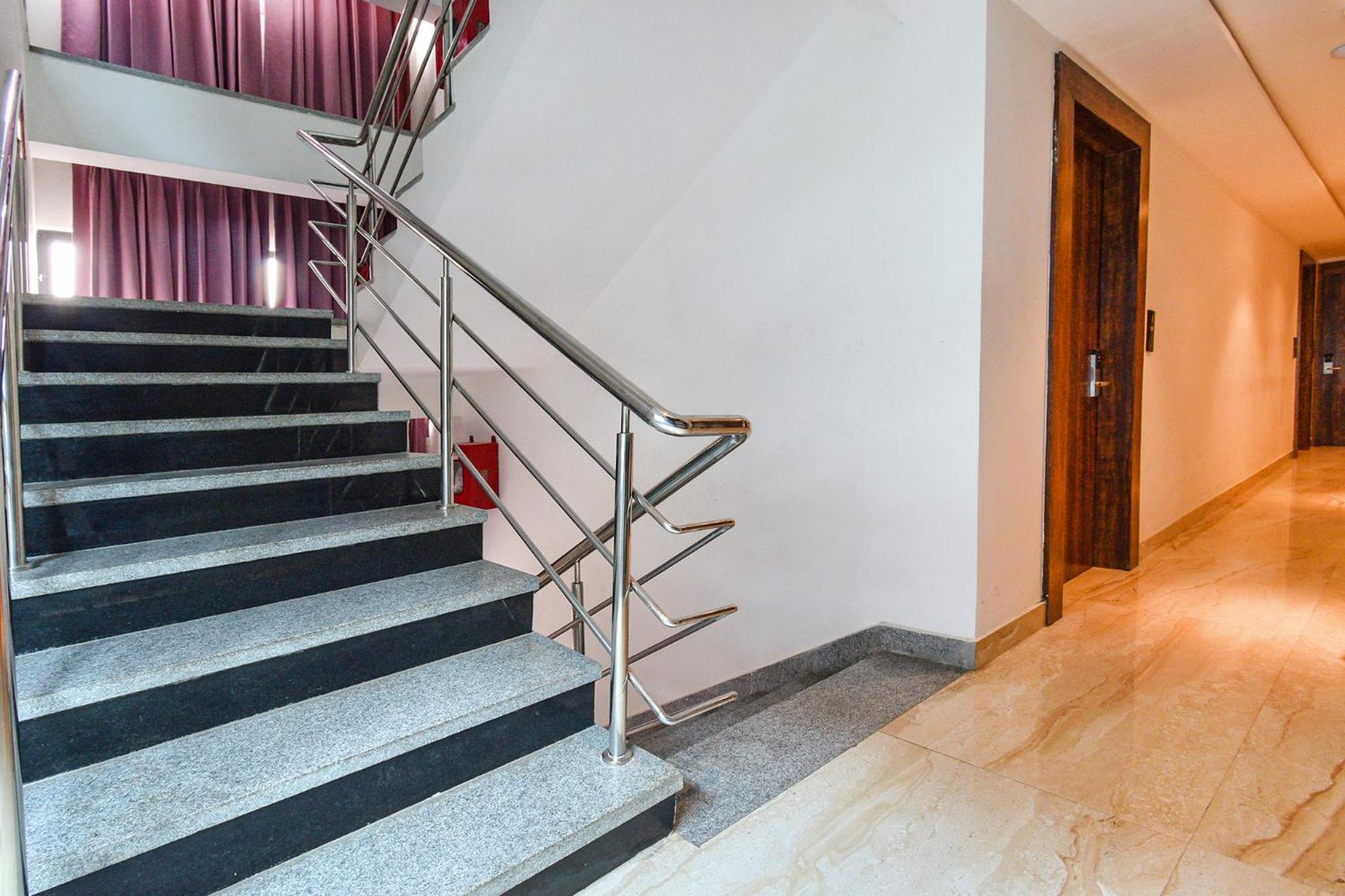 Hotel Fabhotel Prime Prowell Apex - Nr Kims Hospital, Hitech City 3*