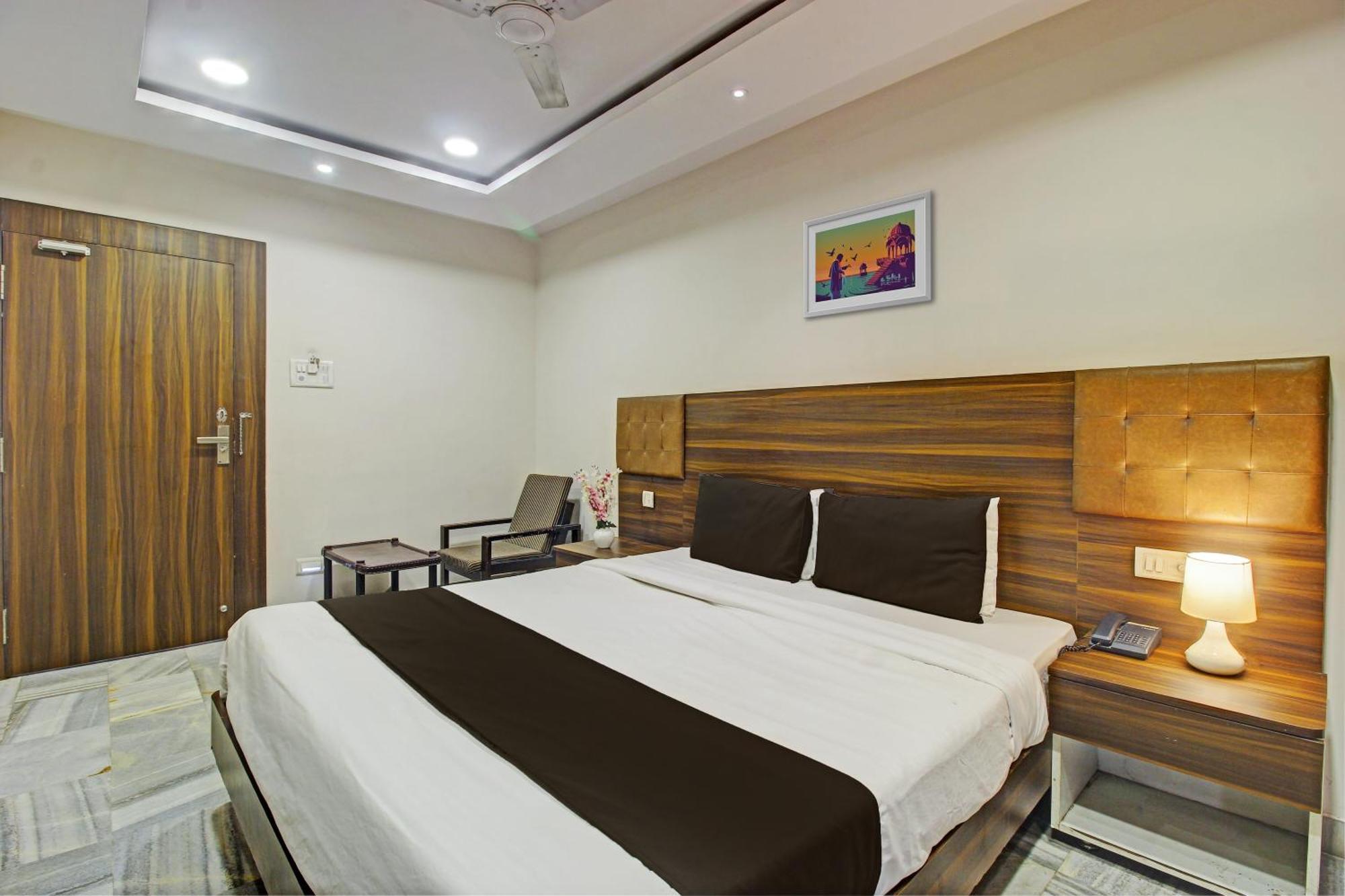 Hotel O Srujana 3*