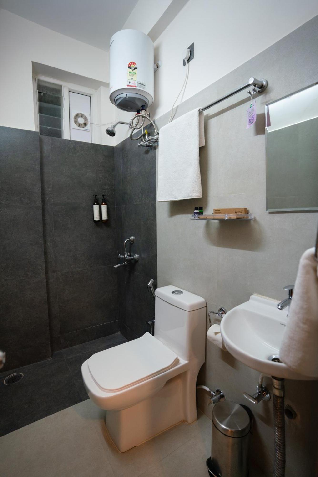Hotel Kyzen Smartstays - Smart, Reliable, Kyzen *