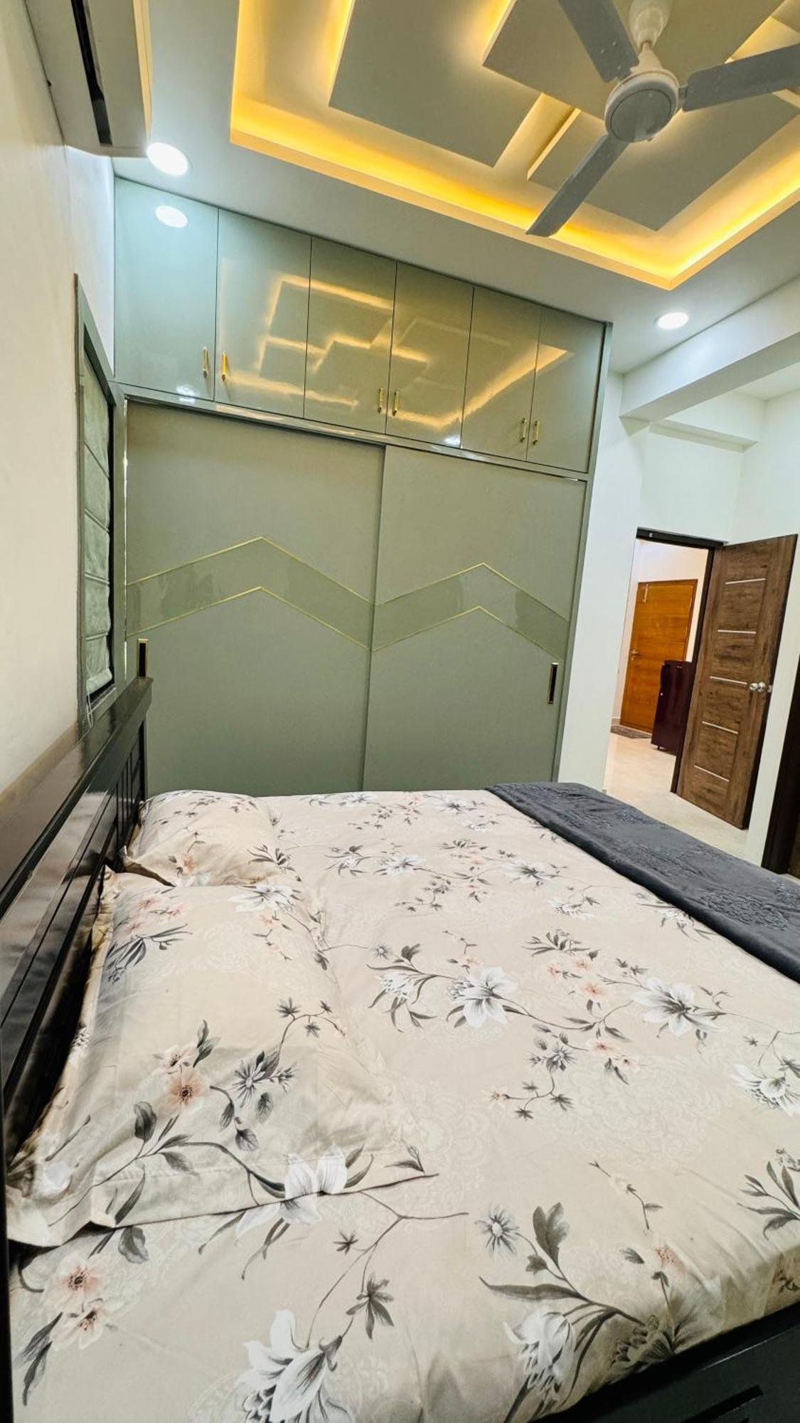 Apartment New Luxurious 2 Bhk-us Consulate