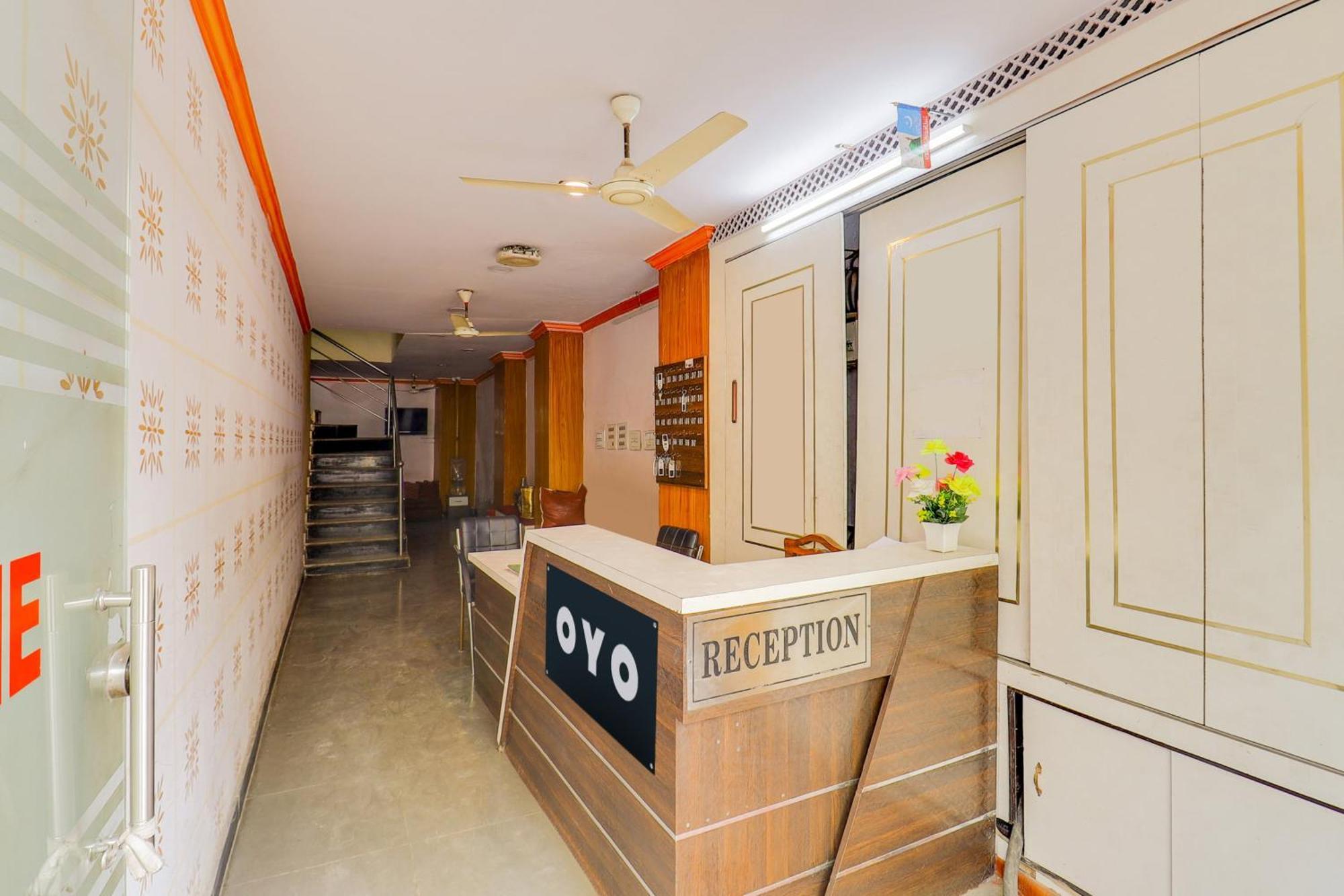 Hotel Collection O New Royal Plaza Nampally Hyderabad