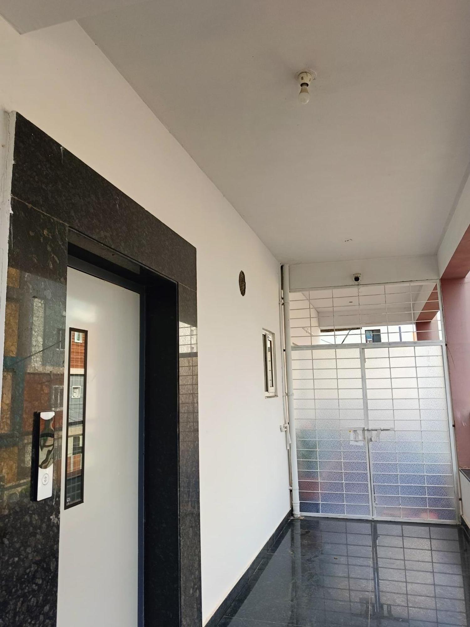Apartment Casa Verde-ii - 2bhk,gachibowli