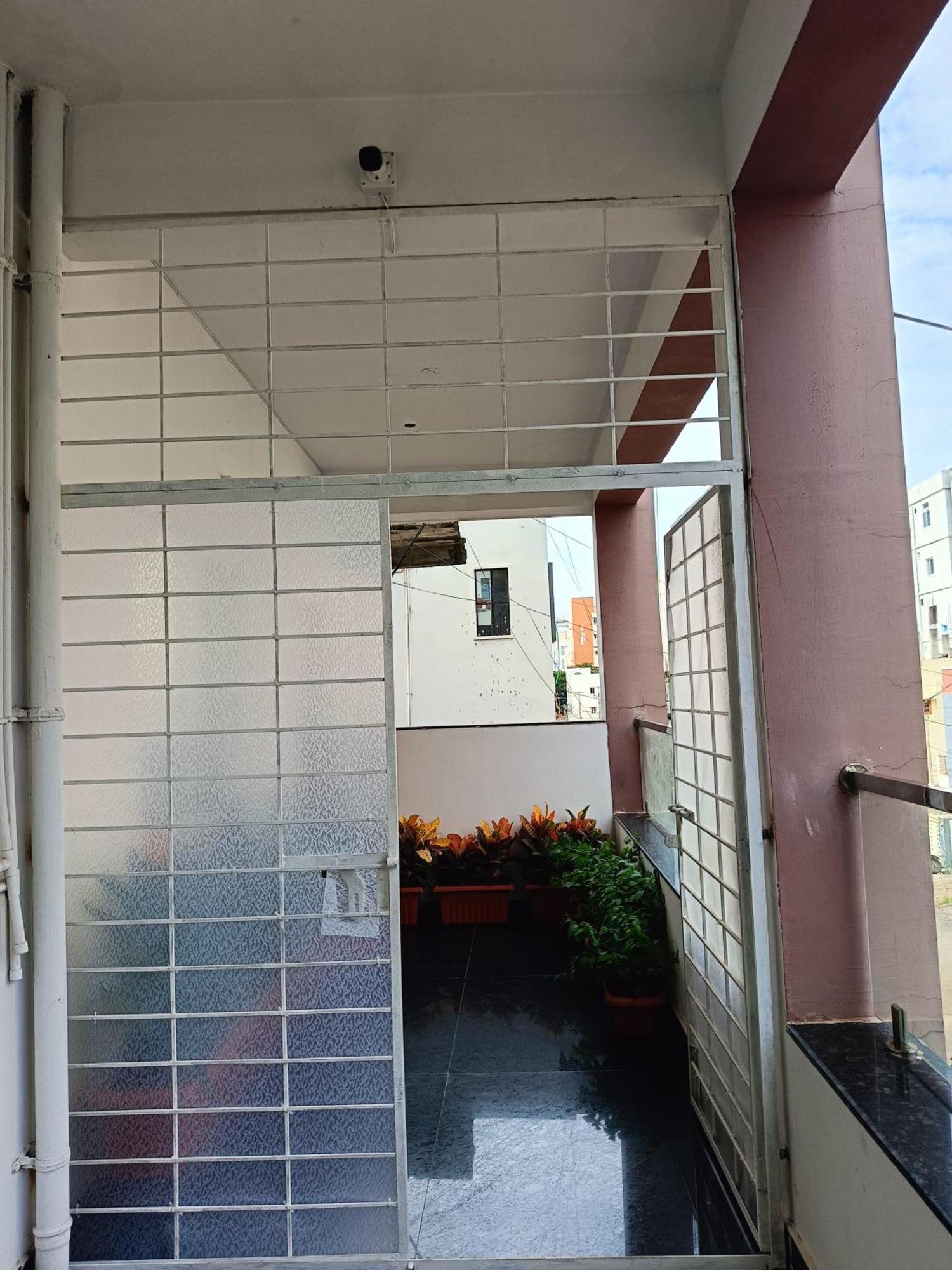 Casa Verde-ii - 2bhk,gachibowli * Hyderabad