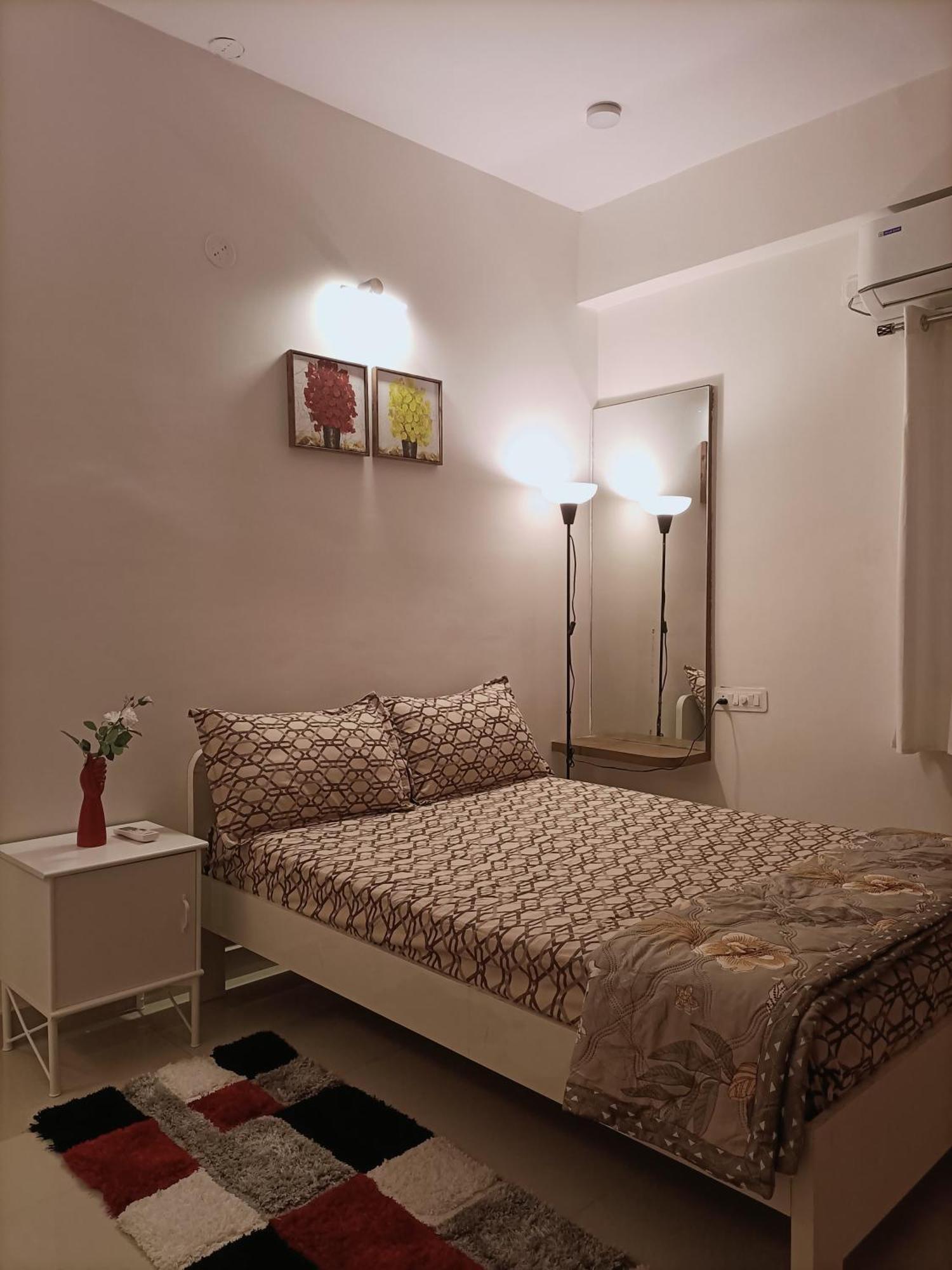 Casa Verde-ii - 2bhk,gachibowli Apartment *