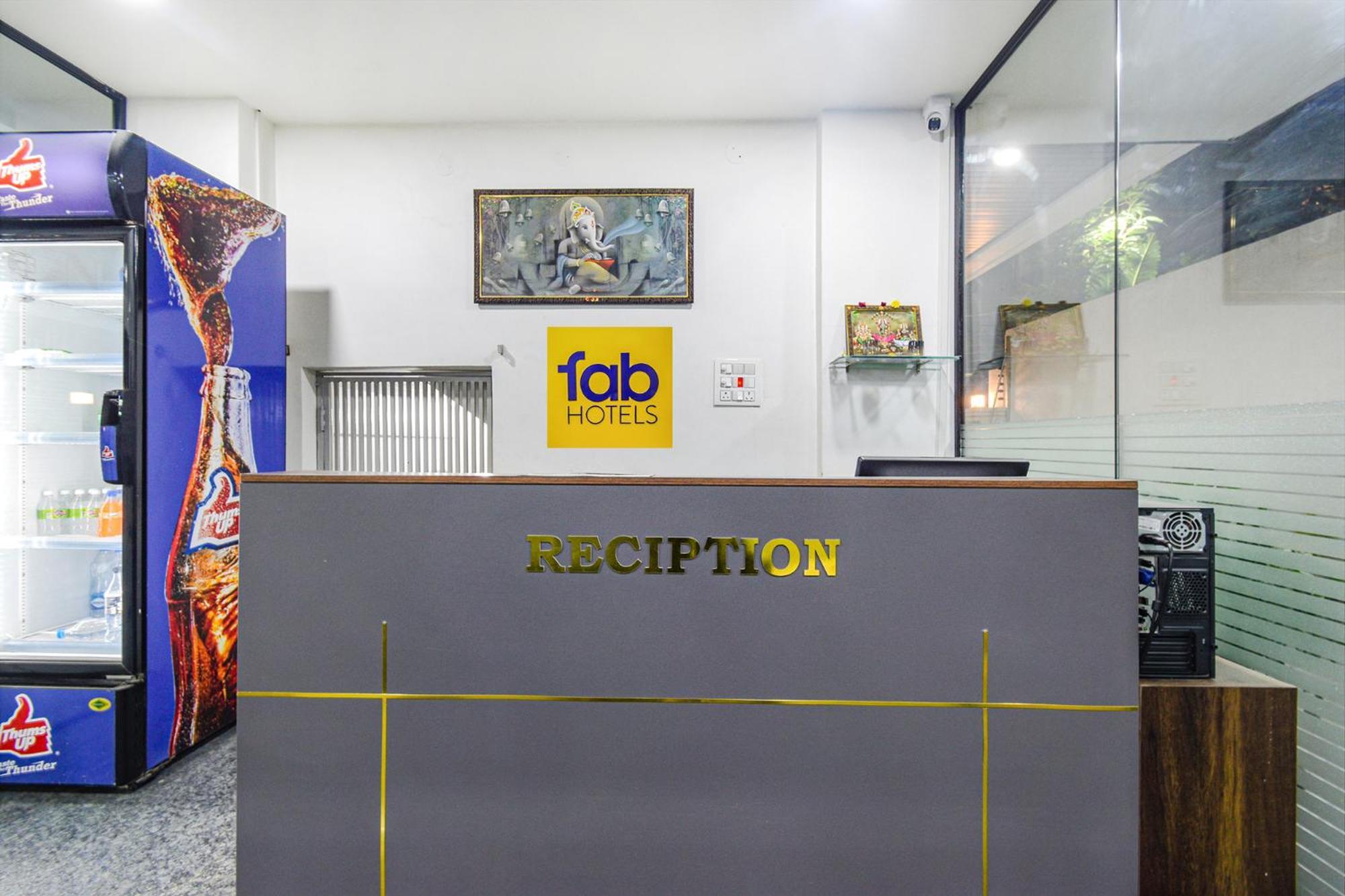 Fabhotel Ssr Ikon - Nr University, Kondapur