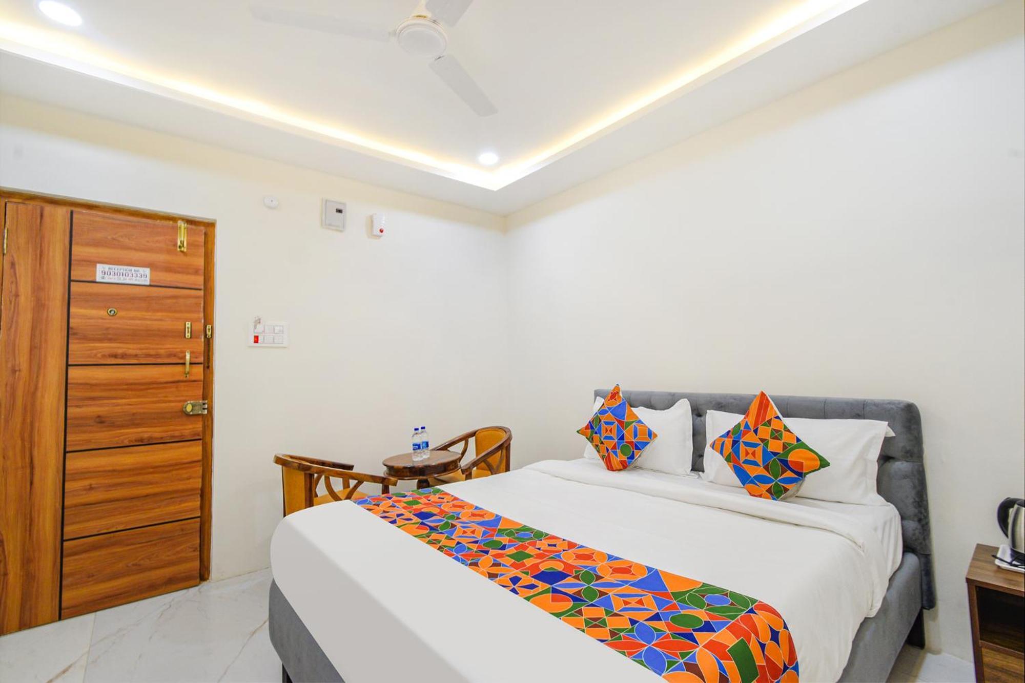 Hotel Fabhotel Ssr Ikon - Nr University, Kondapur