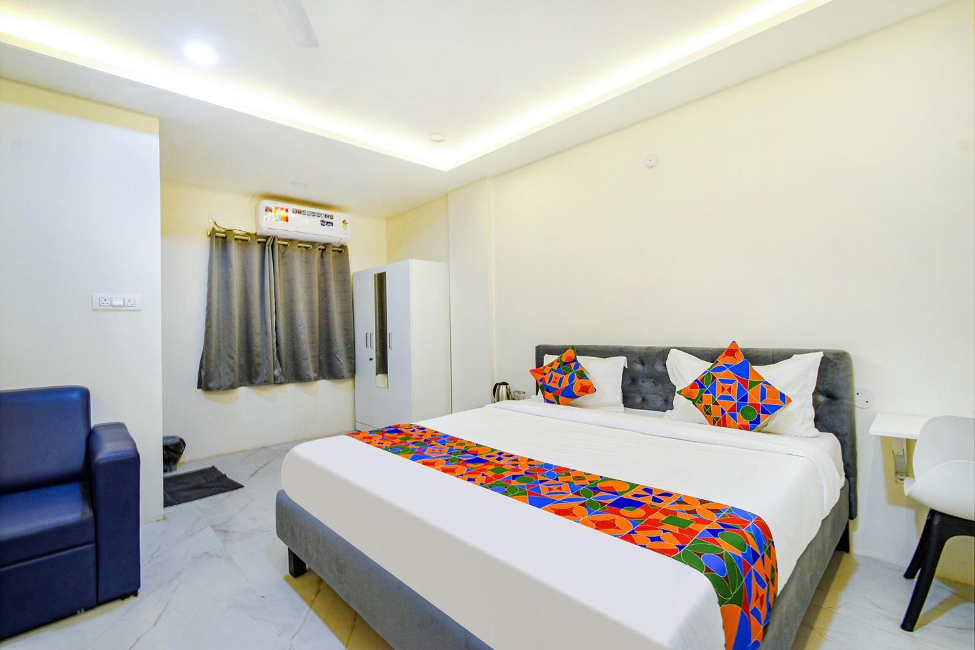 Fabhotel Ssr Ikon - Nr University, Kondapur 3*
