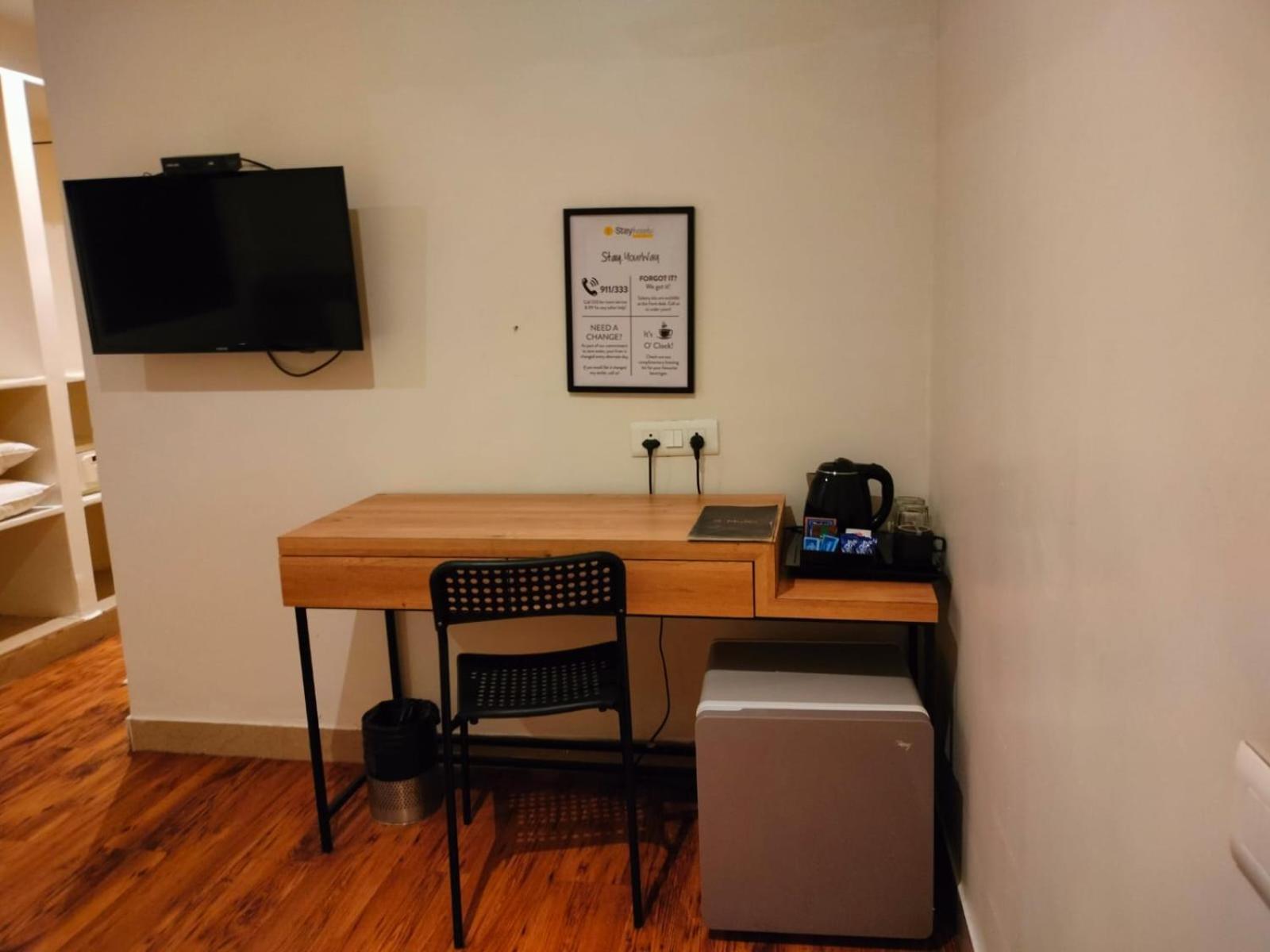 Istay Hitec Hotel