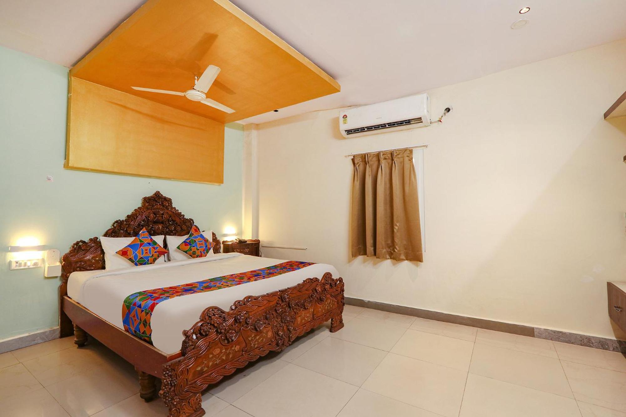 Hotel Fabhotel Maruthi Residency - Nr Metro Station Lakdikapul 3*