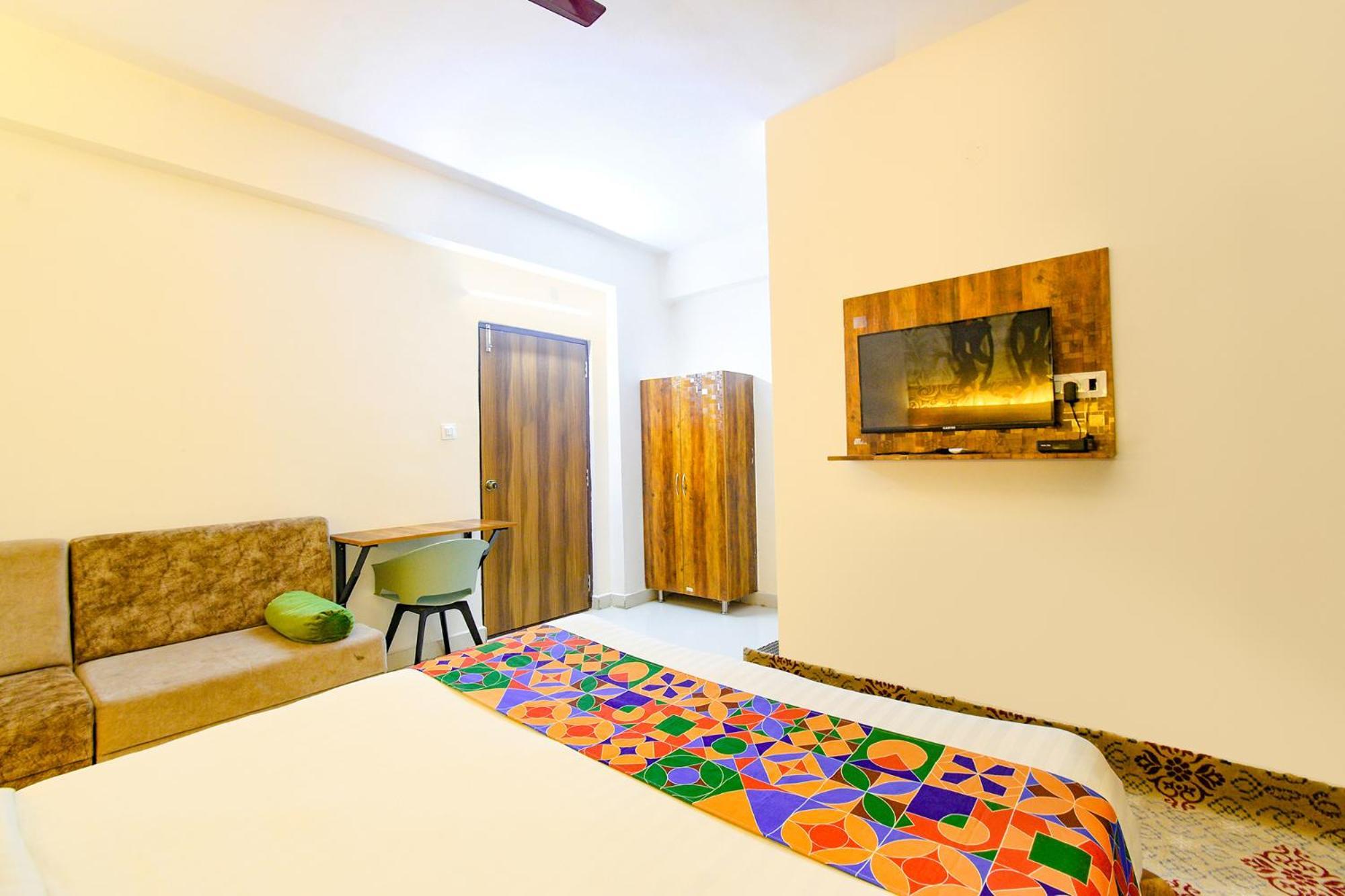 Hotel Fabhotel Big Daddy - Nr Nexus Mall, Kukatpally Hyderabad