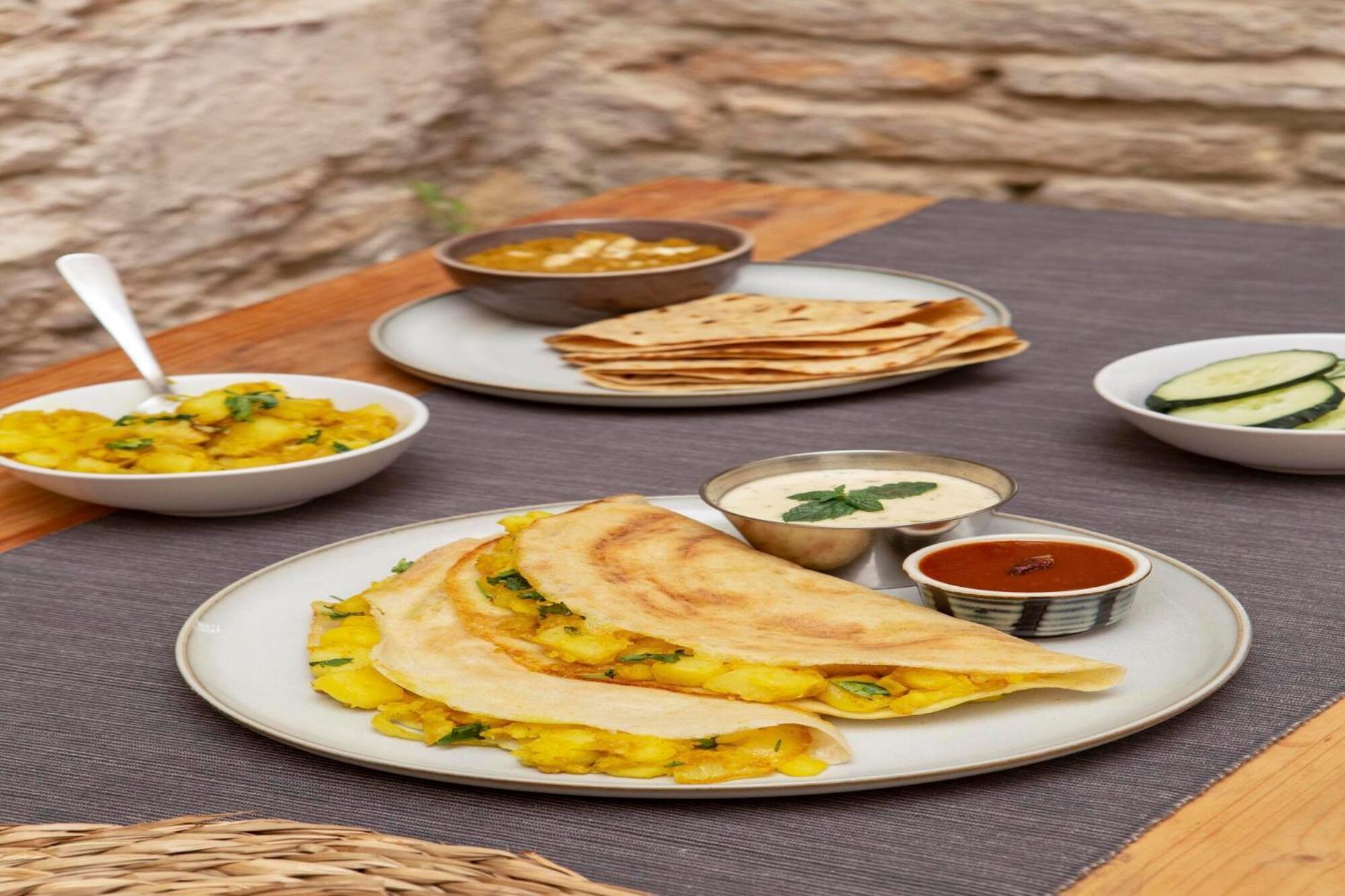 Fabhotel Eminent Banjara Hills 3*