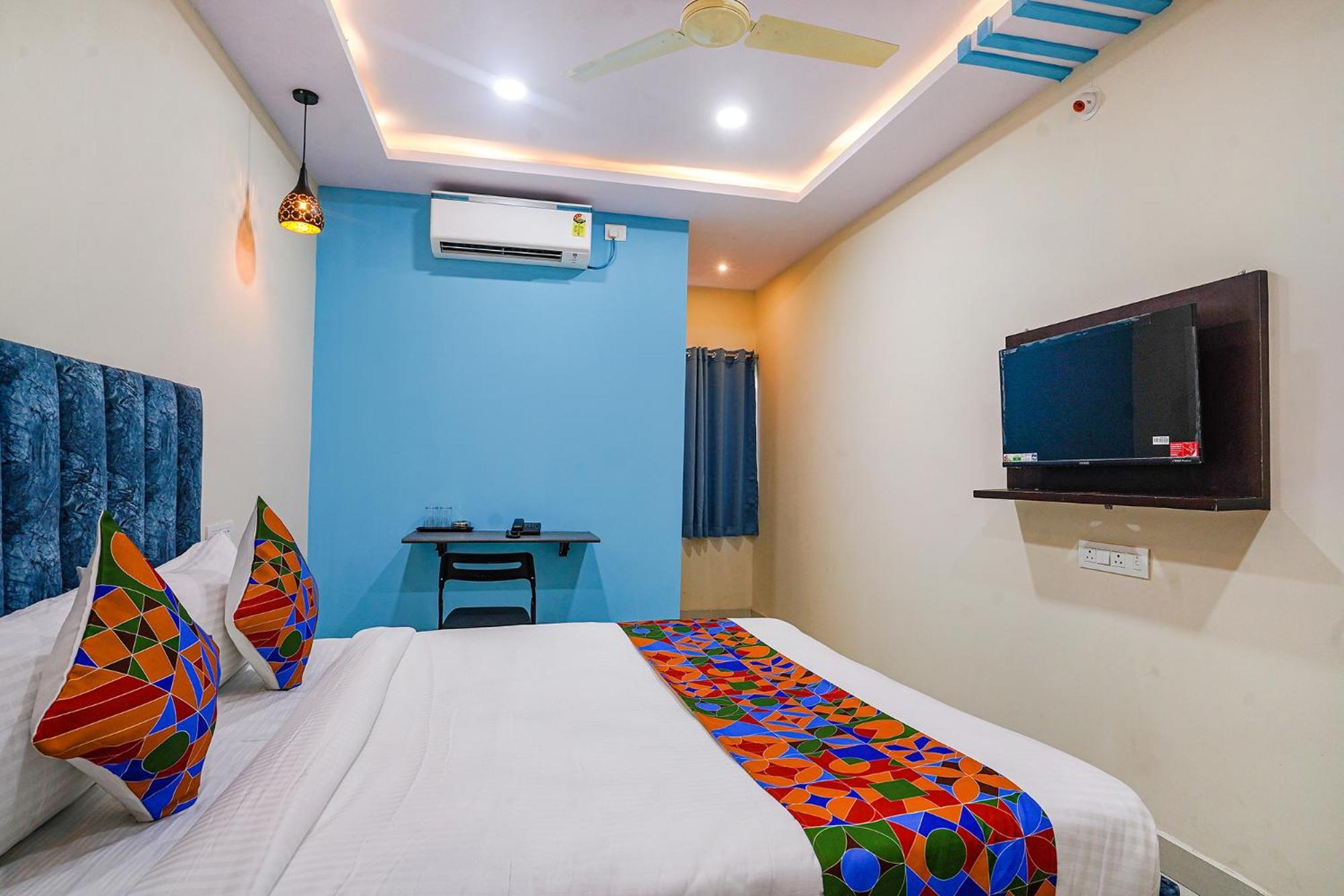 Hotel Fabhotel Grand Broholic - Nr Hitech 3*