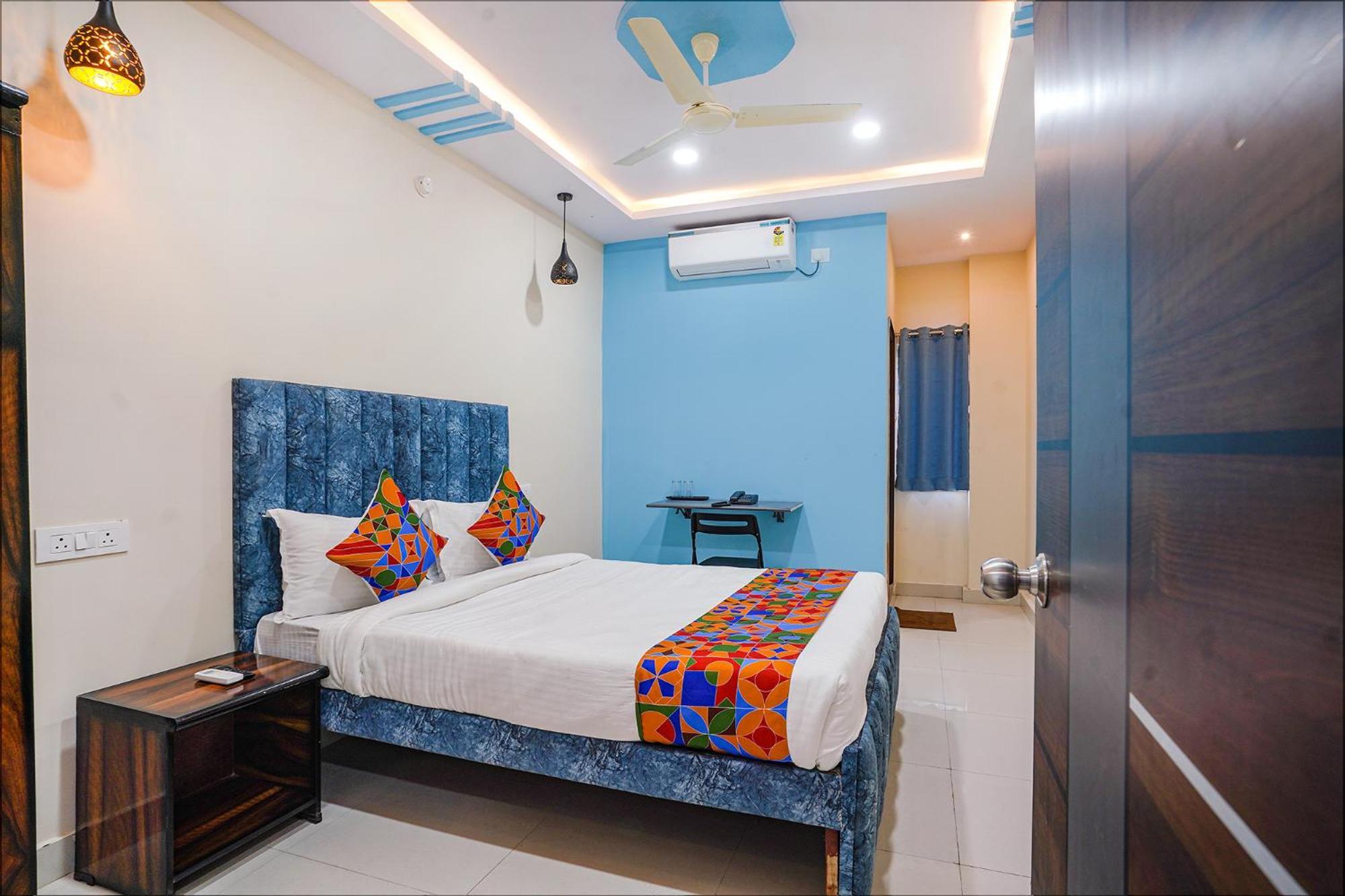 Fabhotel Grand Broholic - Nr Hitech 3*