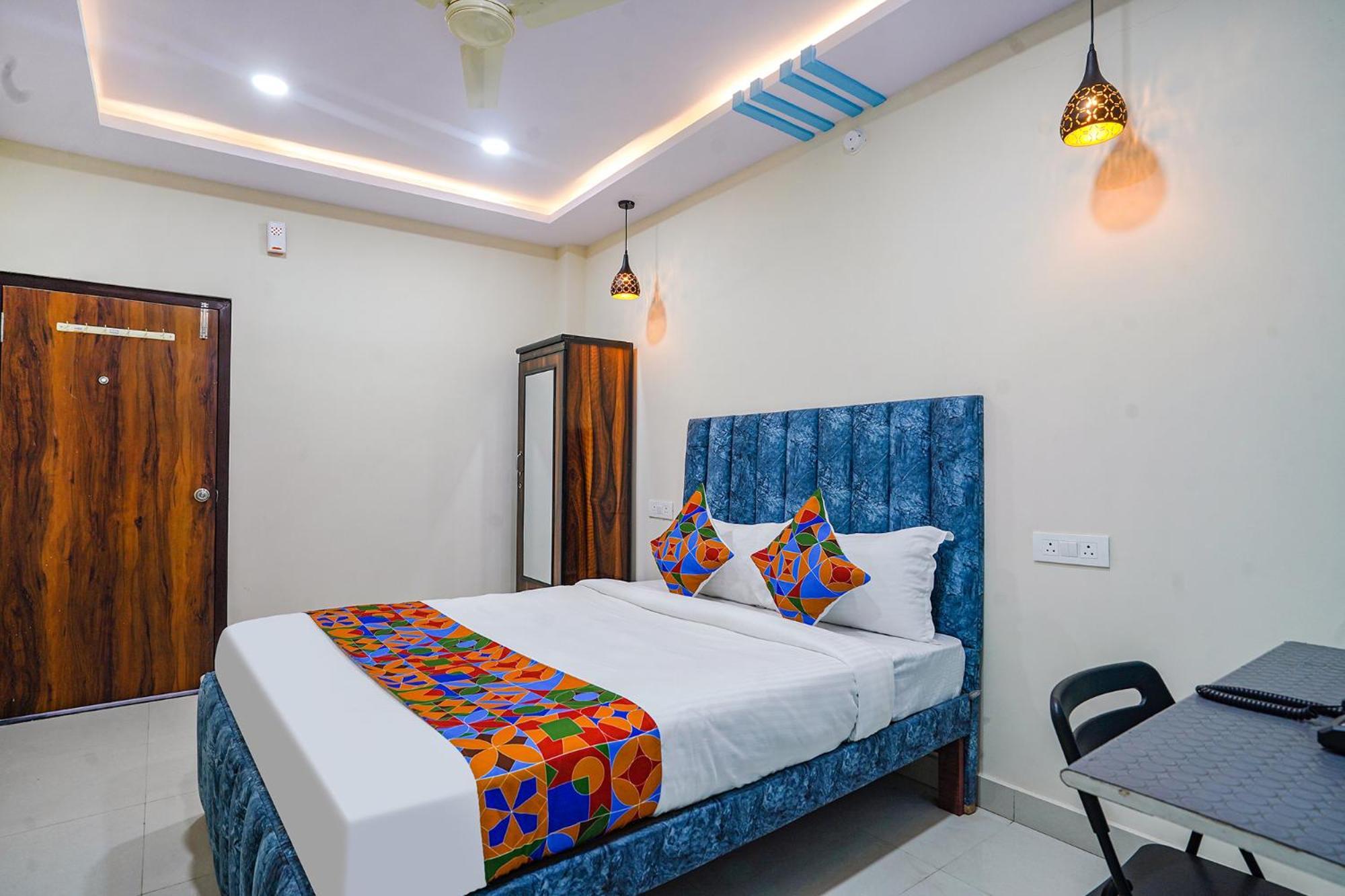 Fabhotel Grand Broholic - Nr Hitech Hotel 3*