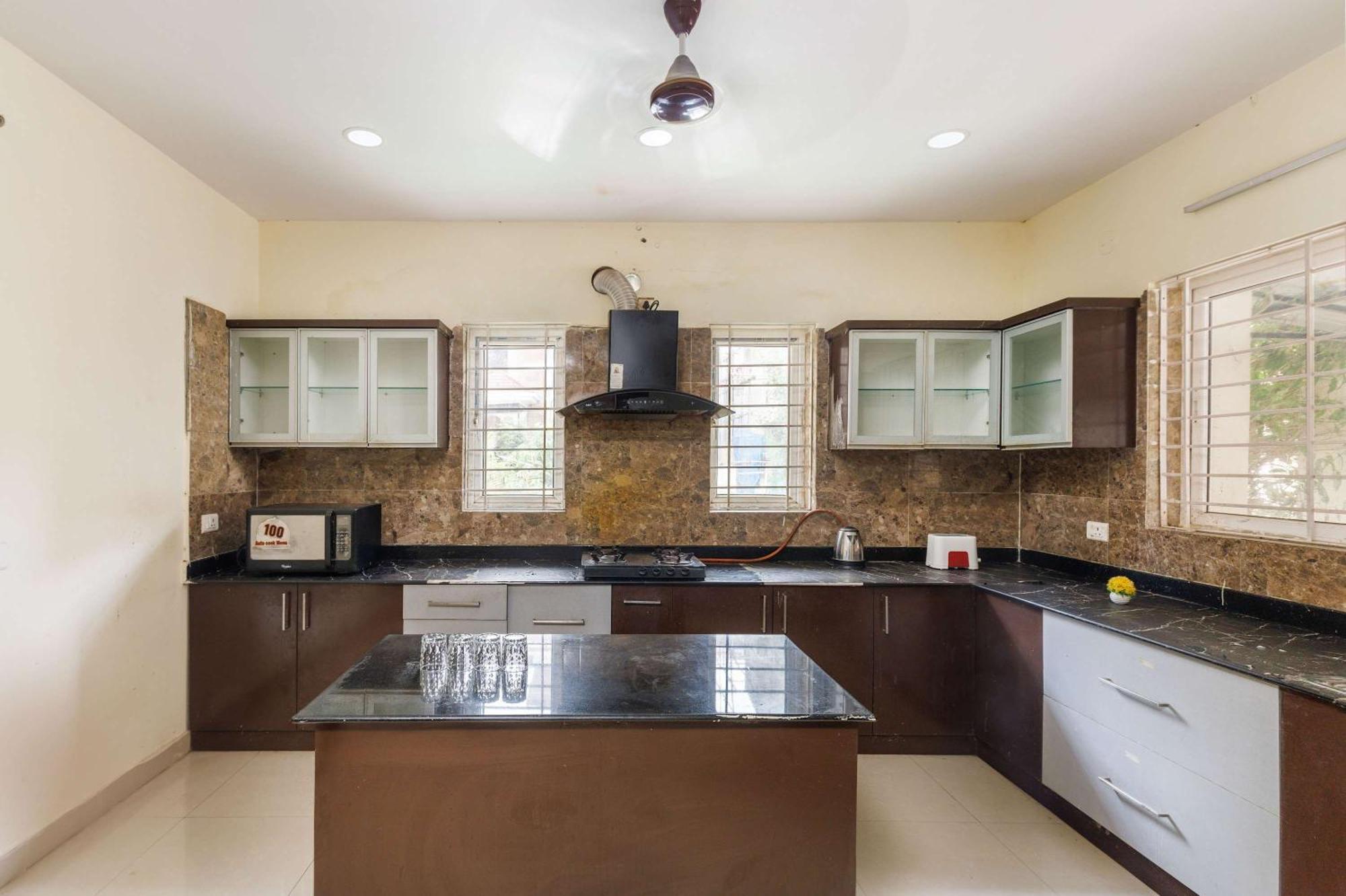 Timber Leaf By Stayjade Nr Hyd Airport * Hyderabad