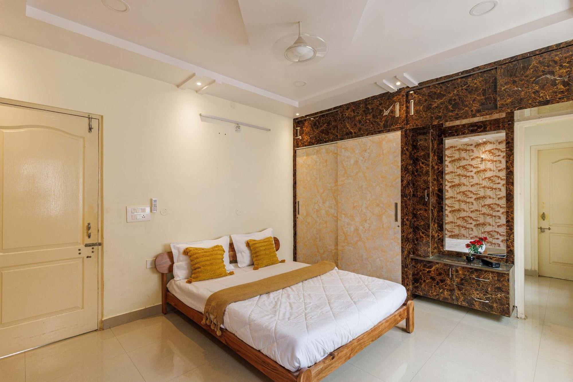 Timber Leaf By Stayjade Nr Hyd Airport Hyderabad
