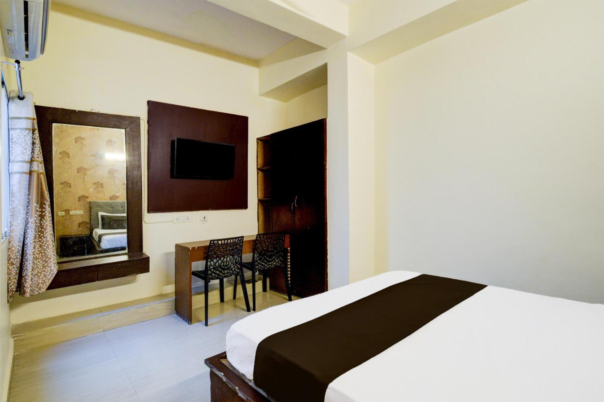 Hotel Collection O Peddamma Gudi Formerly Loyal Suits Hyderabad