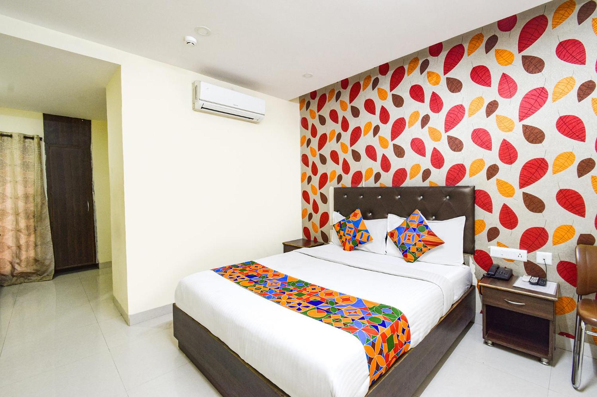 Hotel Fabhotel L Grand - Nr Secunderabad Railway Station