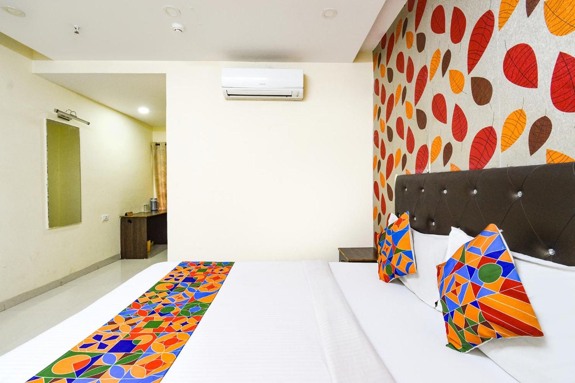 Fabhotel L Grand - Nr Secunderabad Railway Station