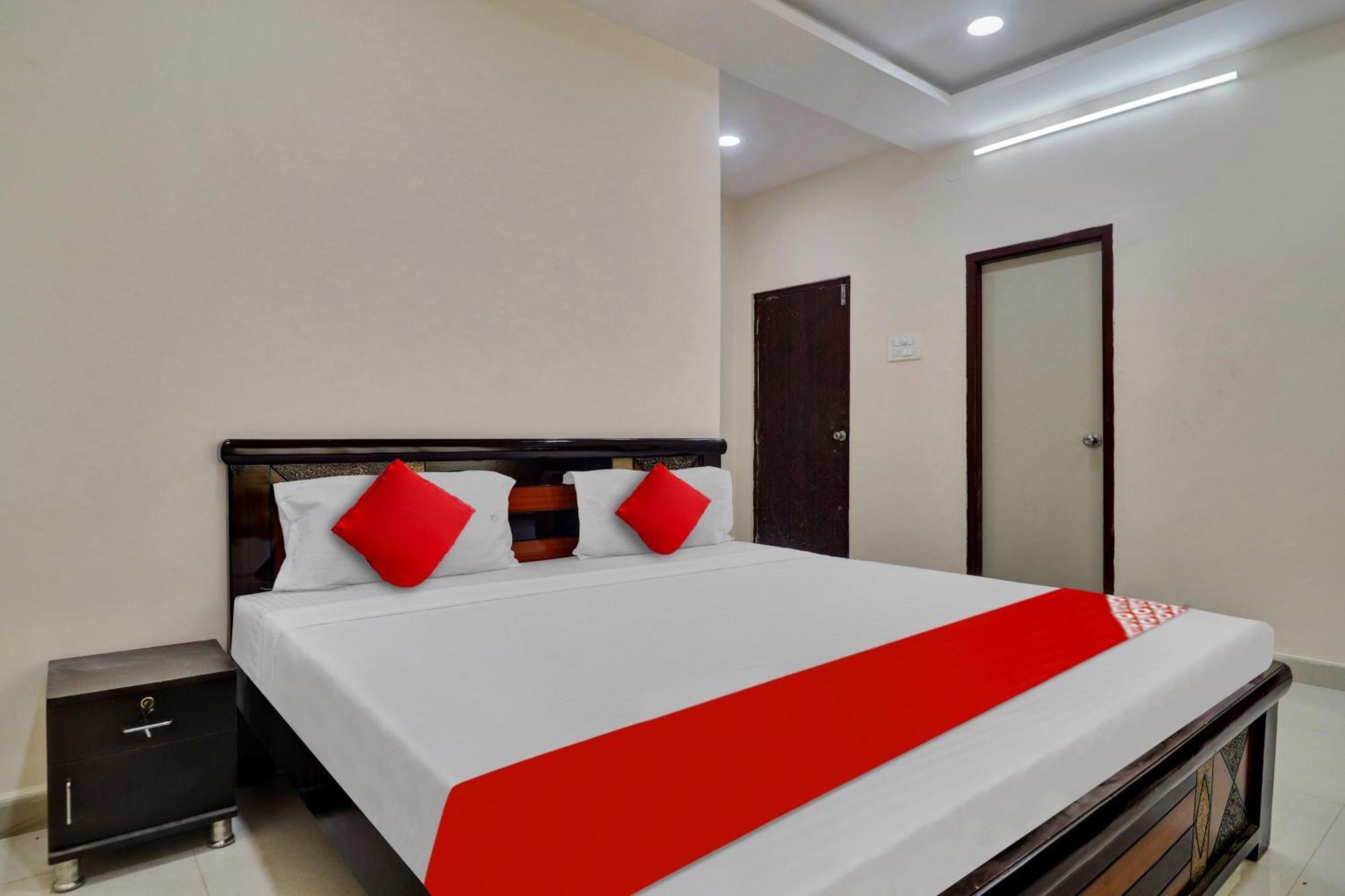 O Shri Ganesh Near By Himayatnagar,ashok Nagar,rtc X Roads Hotel