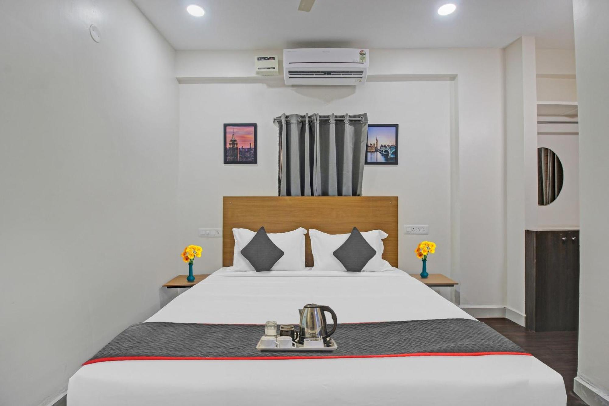 Townhouse Jahnavi Group Near Kiims Hospital 3*