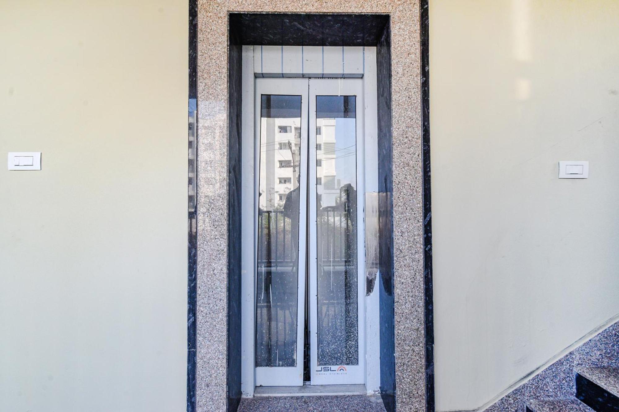 Fabhotel Rk - Nr U S Consulate, Financial District 3* Hyderabad