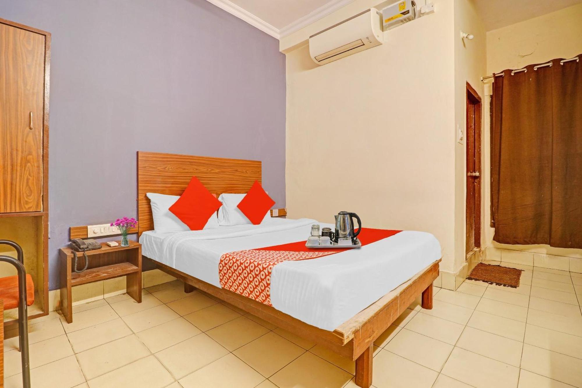 Hotel Collection O Paradise Circle Hyderabad