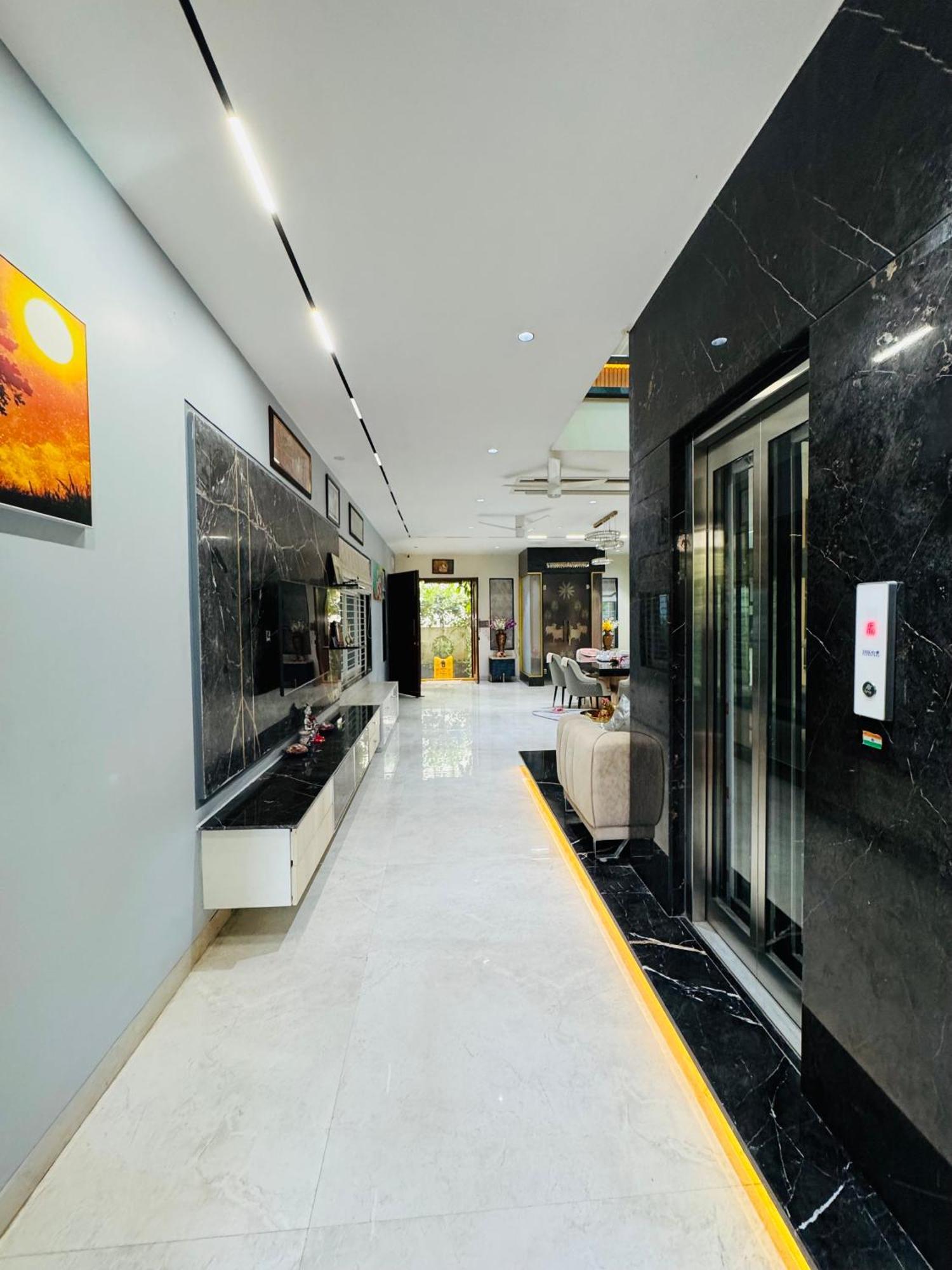 Homestay Verizon Orr Exit 4a - A Luxury Collection Hyderabad