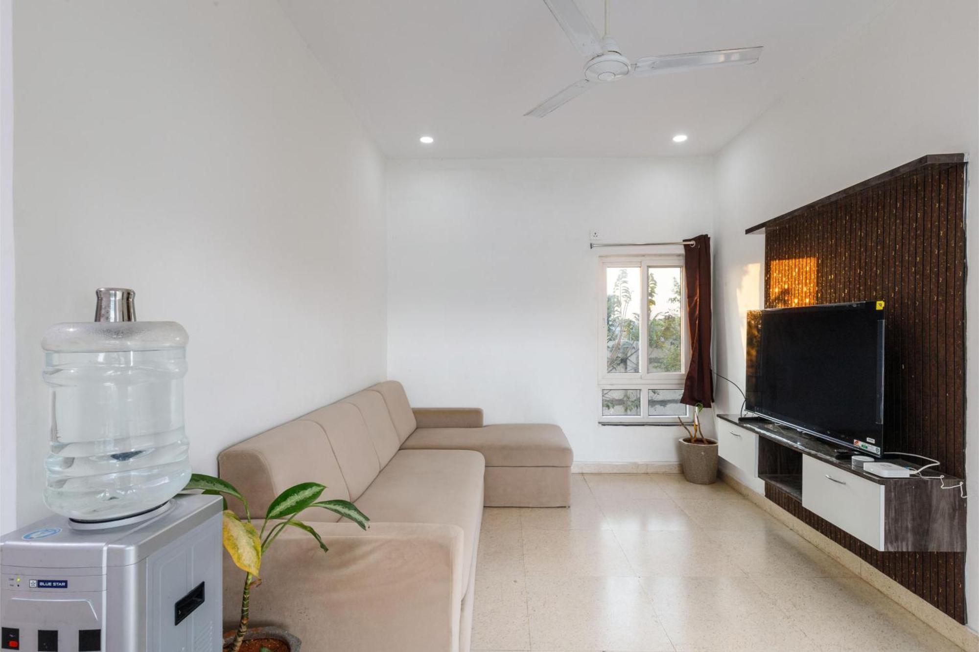 Serene Retreat By Stayjadepoolbasketball Court Villa Hyderabad
