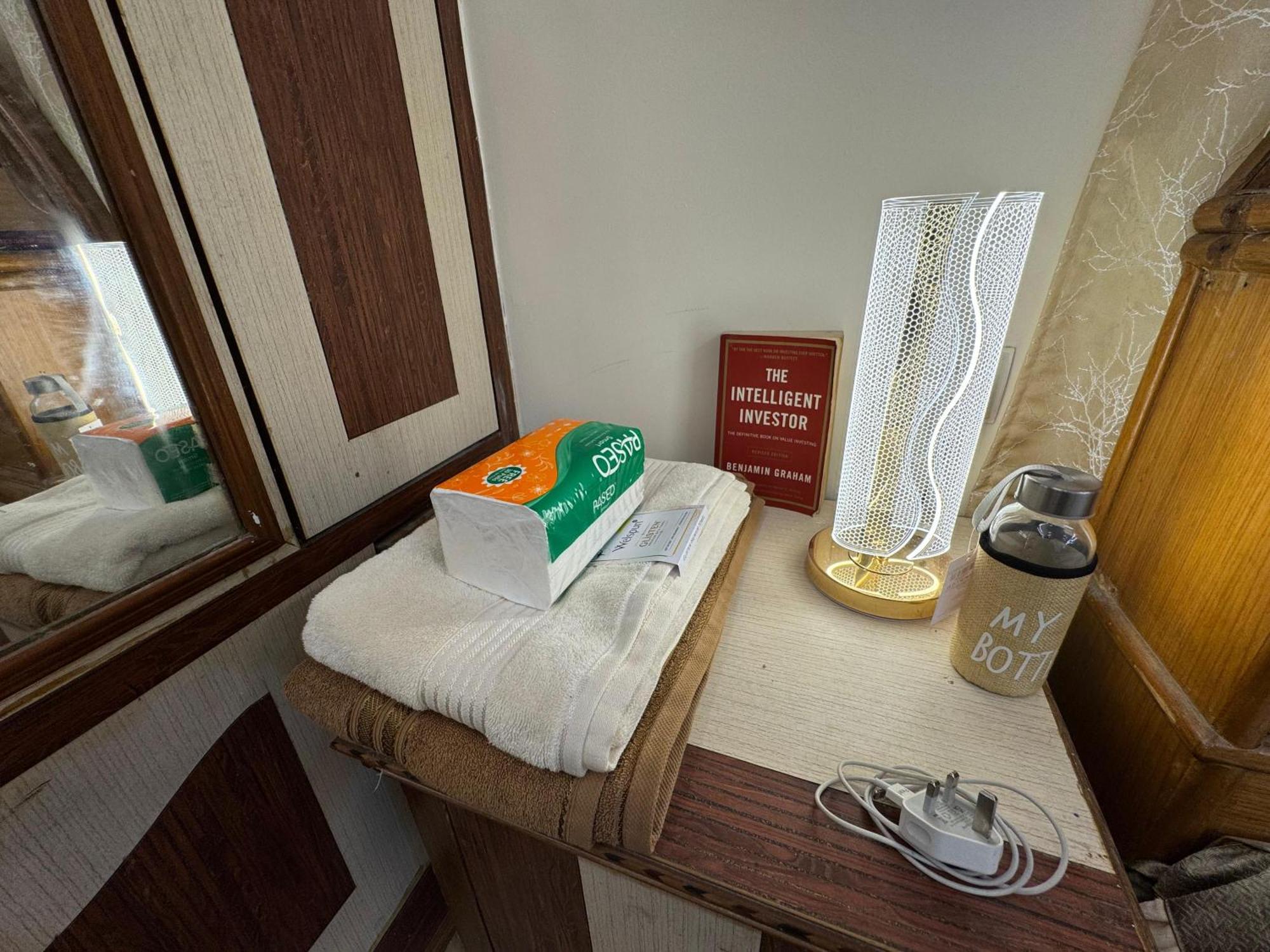 Al Buraq Apartment