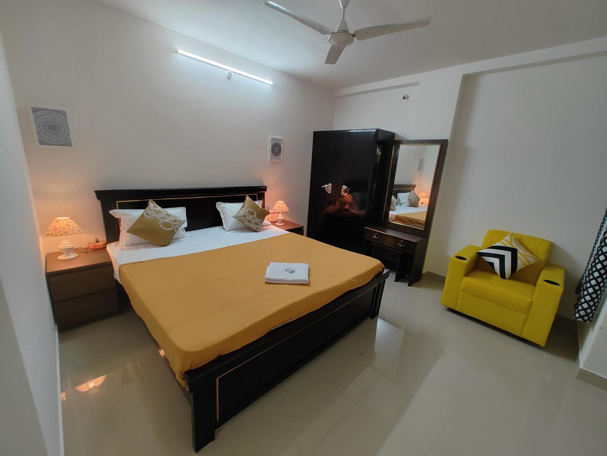 Apartment Nk Homes - 2bhk Serviced - Full Furnished & Full Kitchen, Wifi & Balcony Hyderabad
