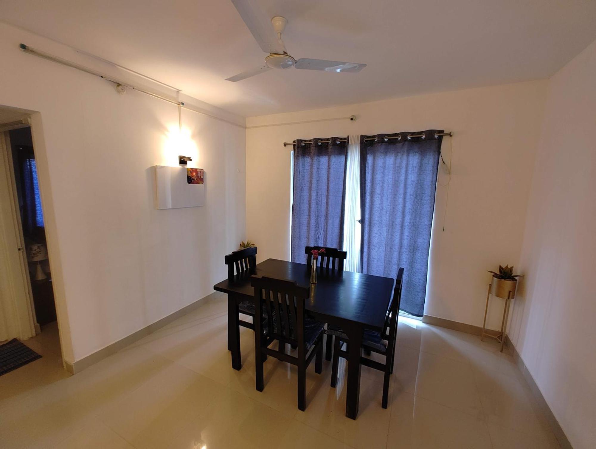 Nk Homes - 2bhk Serviced - Full Furnished & Full Kitchen, Wifi & Balcony *