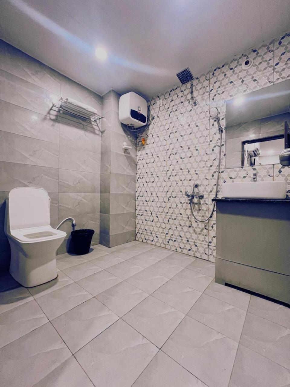 Harvey's - Gowlidoddy - Near Us Consulate Hotel 3*