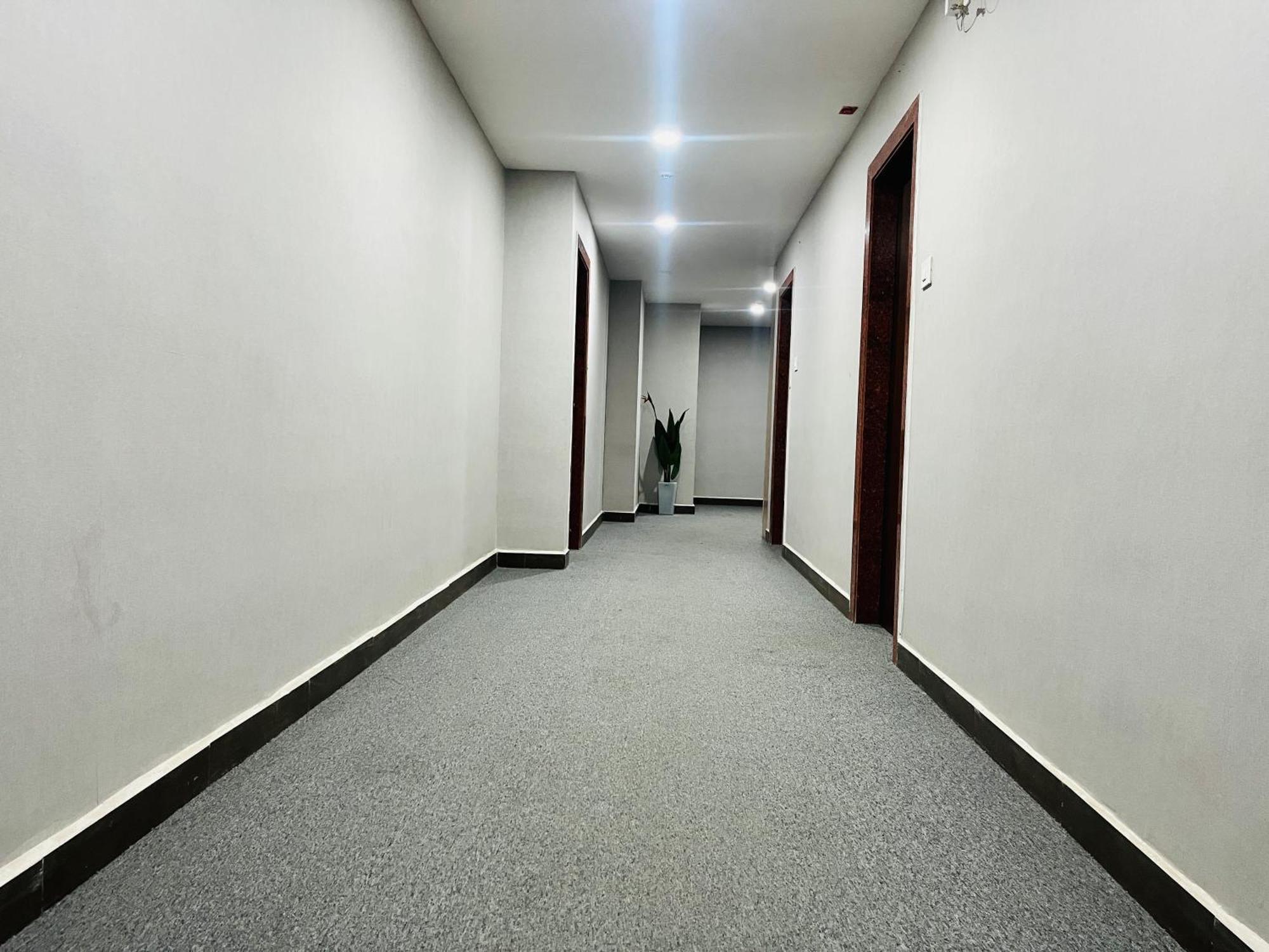 Hotel Harvey's - Gowlidoddy - Near Us Consulate 3*