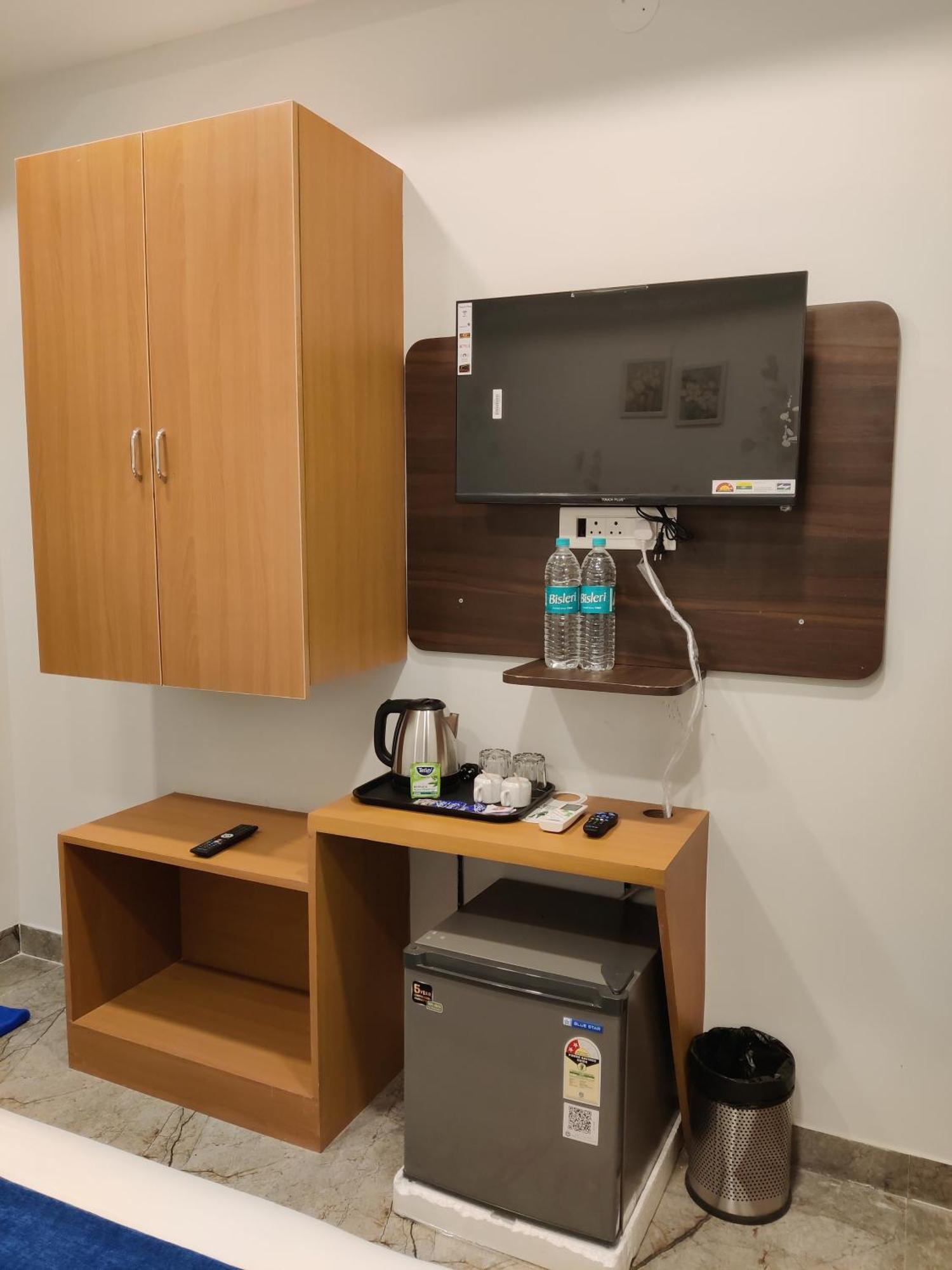 Elite Gachibowli Hotel 3*