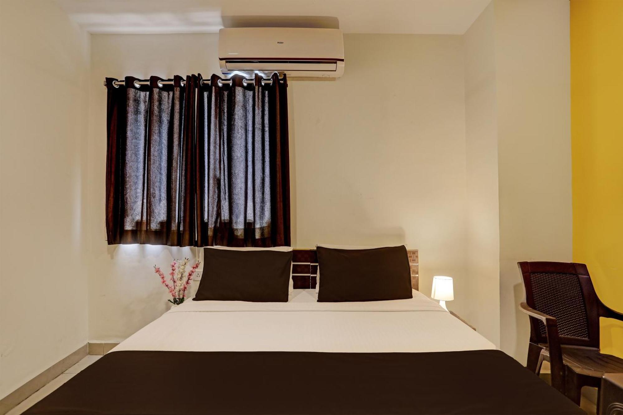 Capital O Saharsh Grand Near Shilparamam