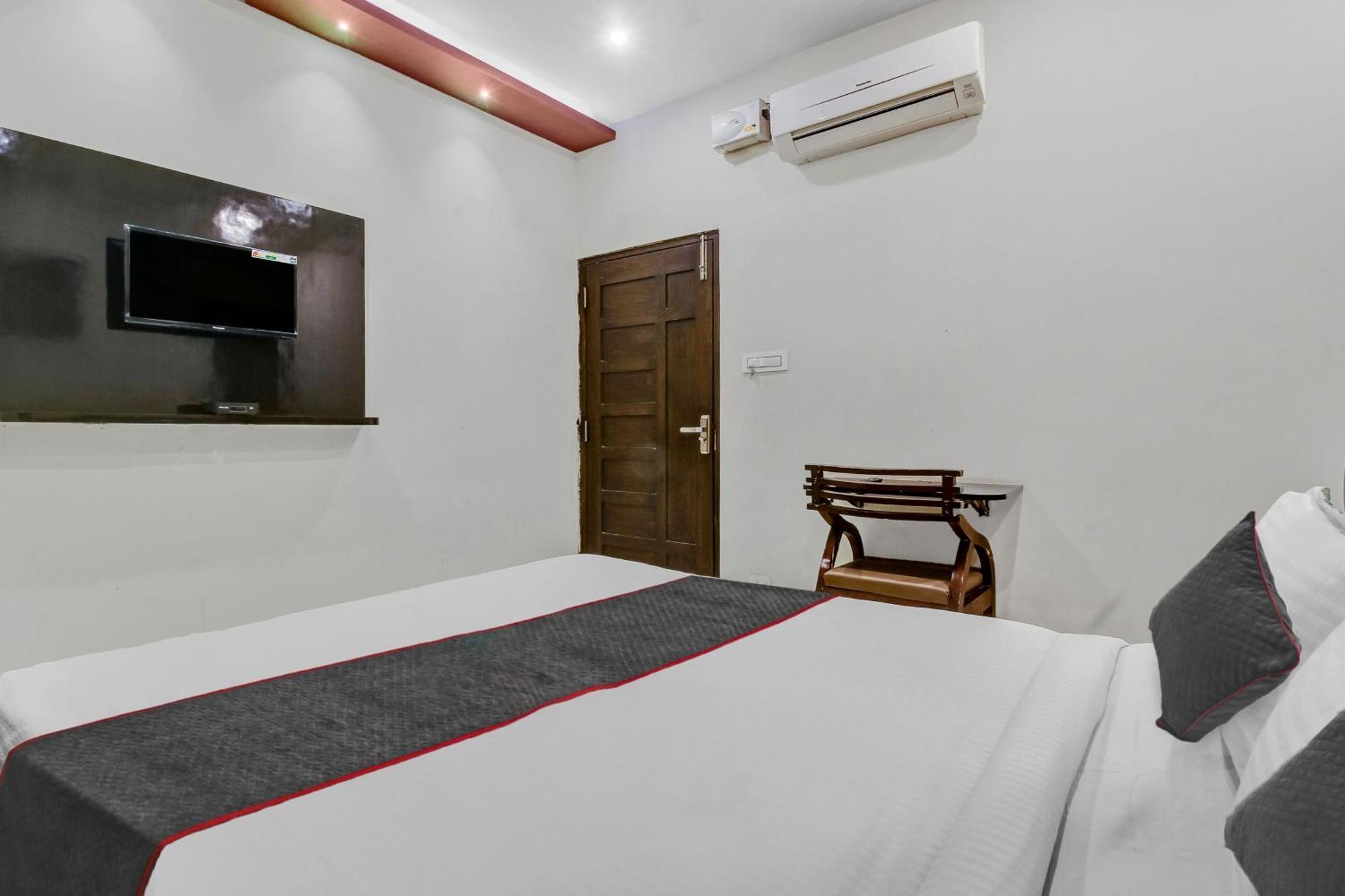 Collection O Galaxy Hotel 3*