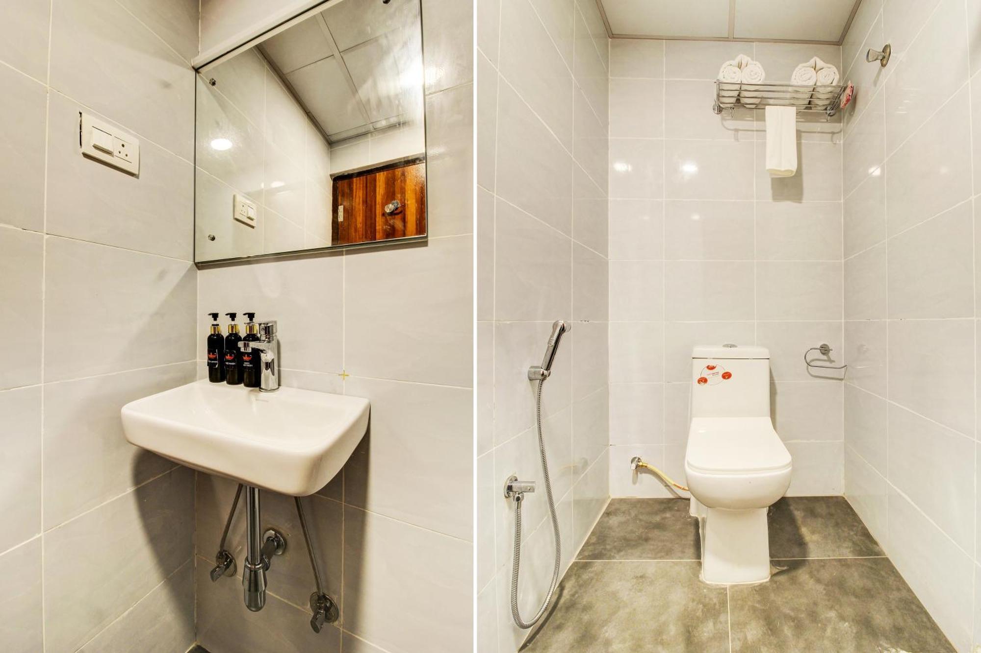 Super Townhouse Rcc Banjara Hills Hotel