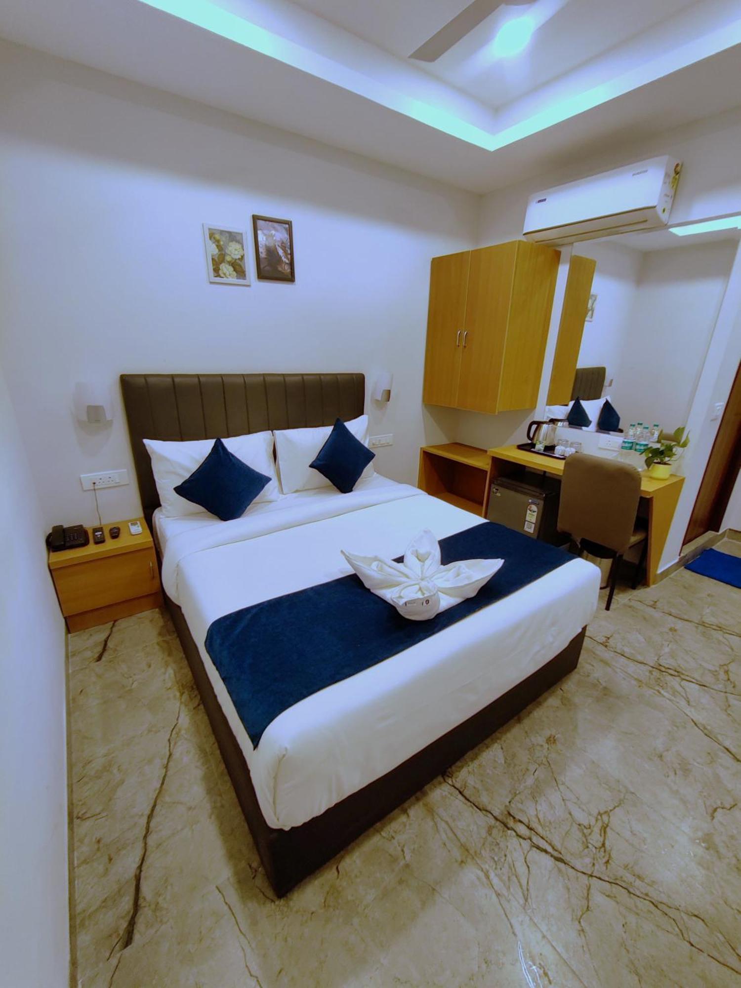 Elite Gachibowli Hotel Hyderabad