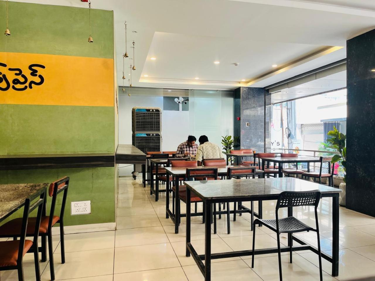 Harvey's - Gowlidoddy - Near Us Consulate Hotel Hyderabad