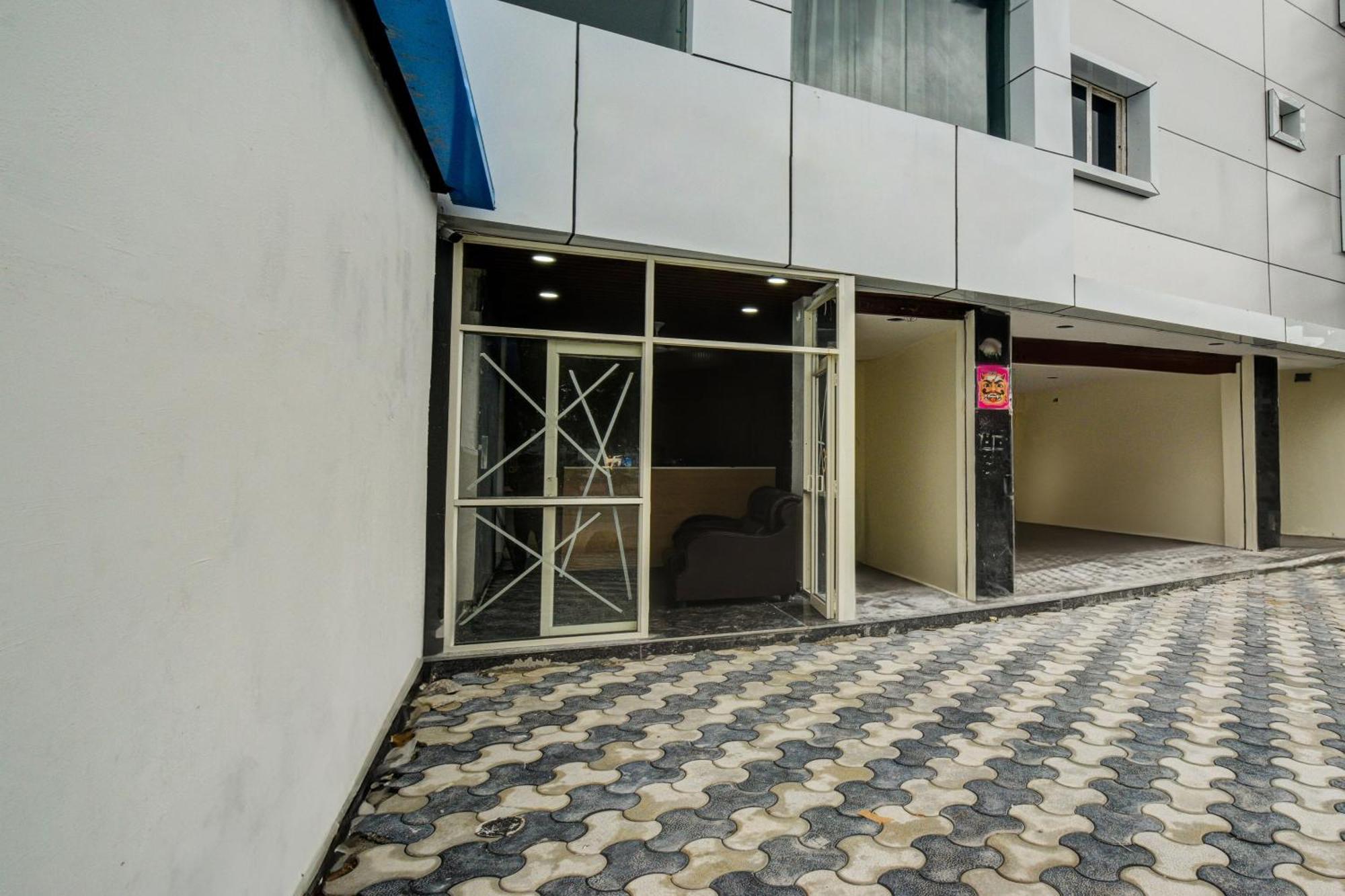O Unique Cube Hotel Hyderabad