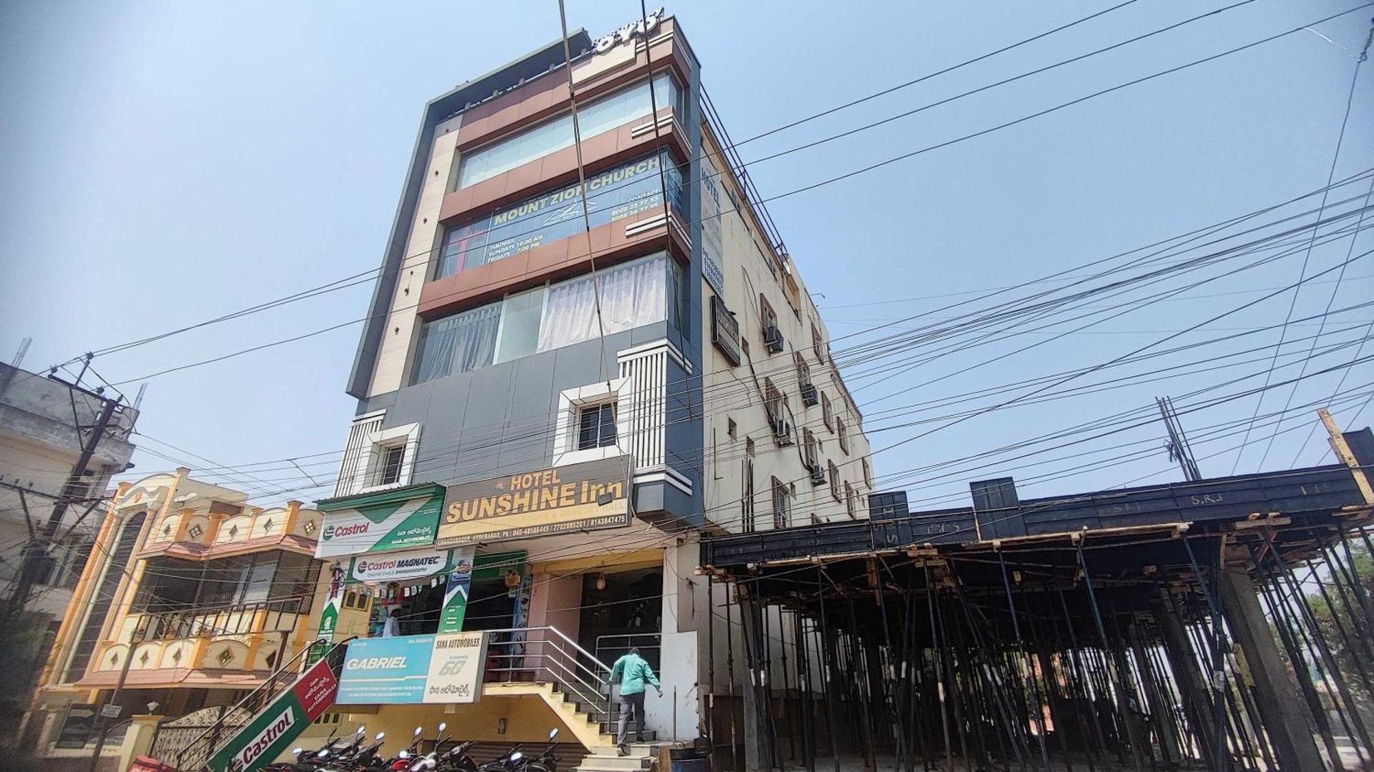Spot On Sunshine Hotel Hyderabad