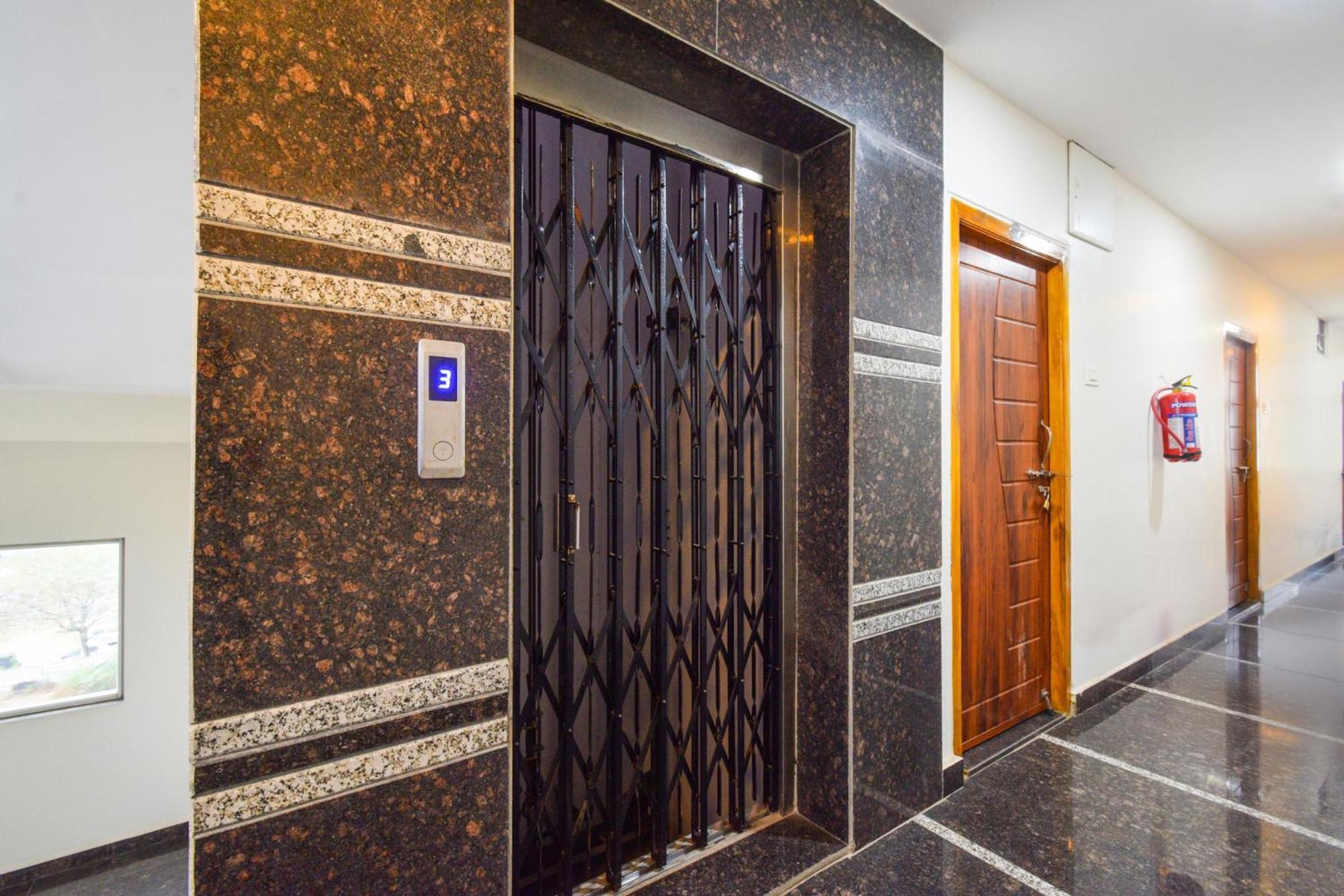 Super Collection O 4* Shamshabad